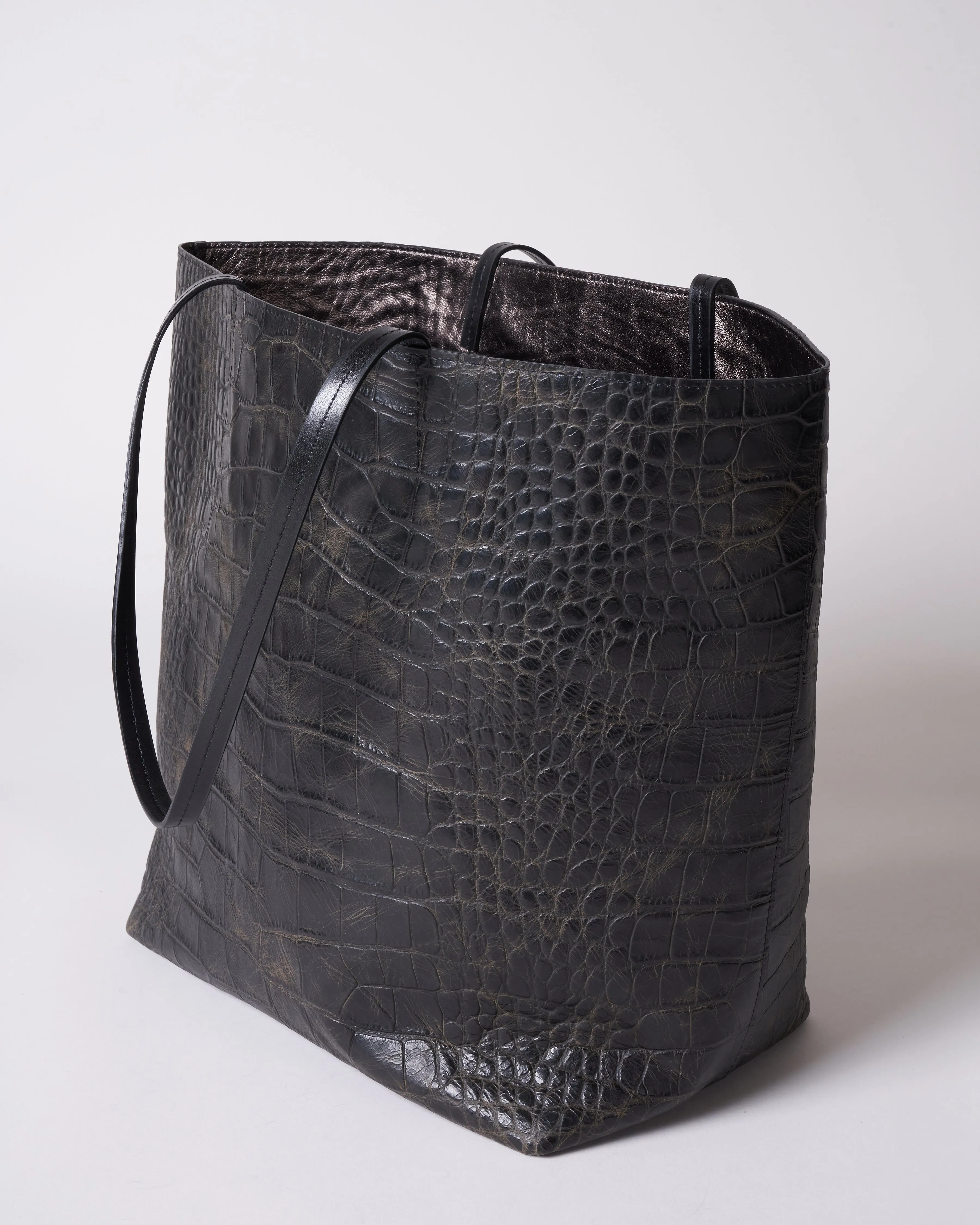 large essential tote - vintage black gator