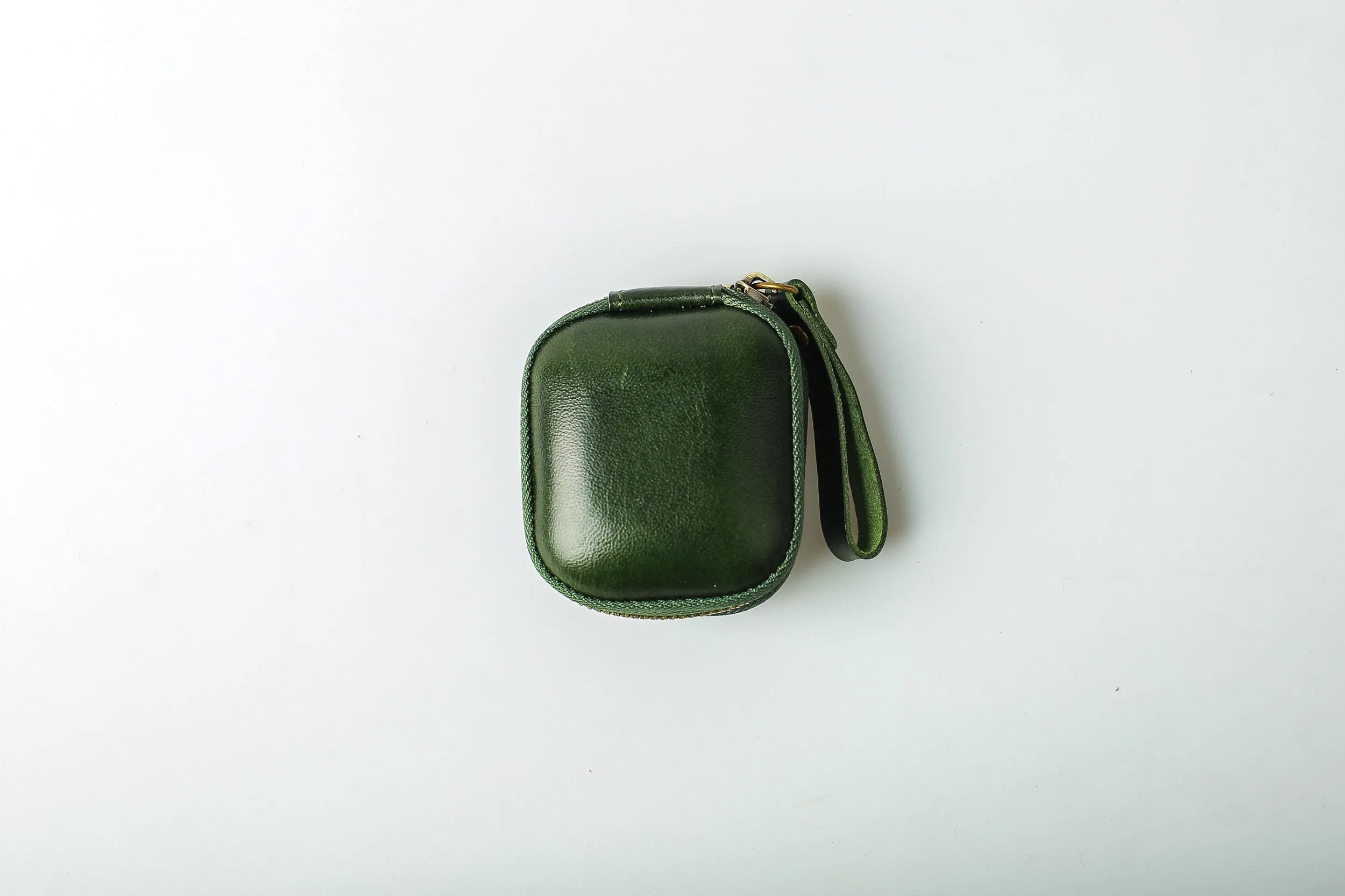 LAUREN AirPods Leather Case Ver1