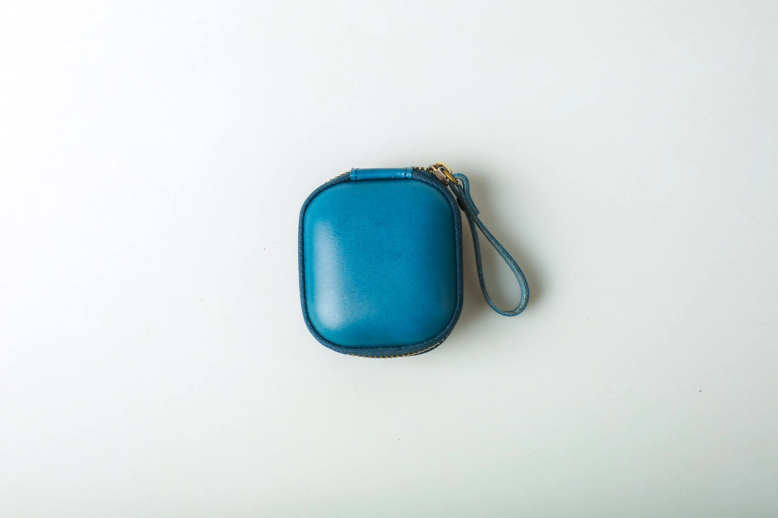 LAUREN AirPods Leather Case Ver1