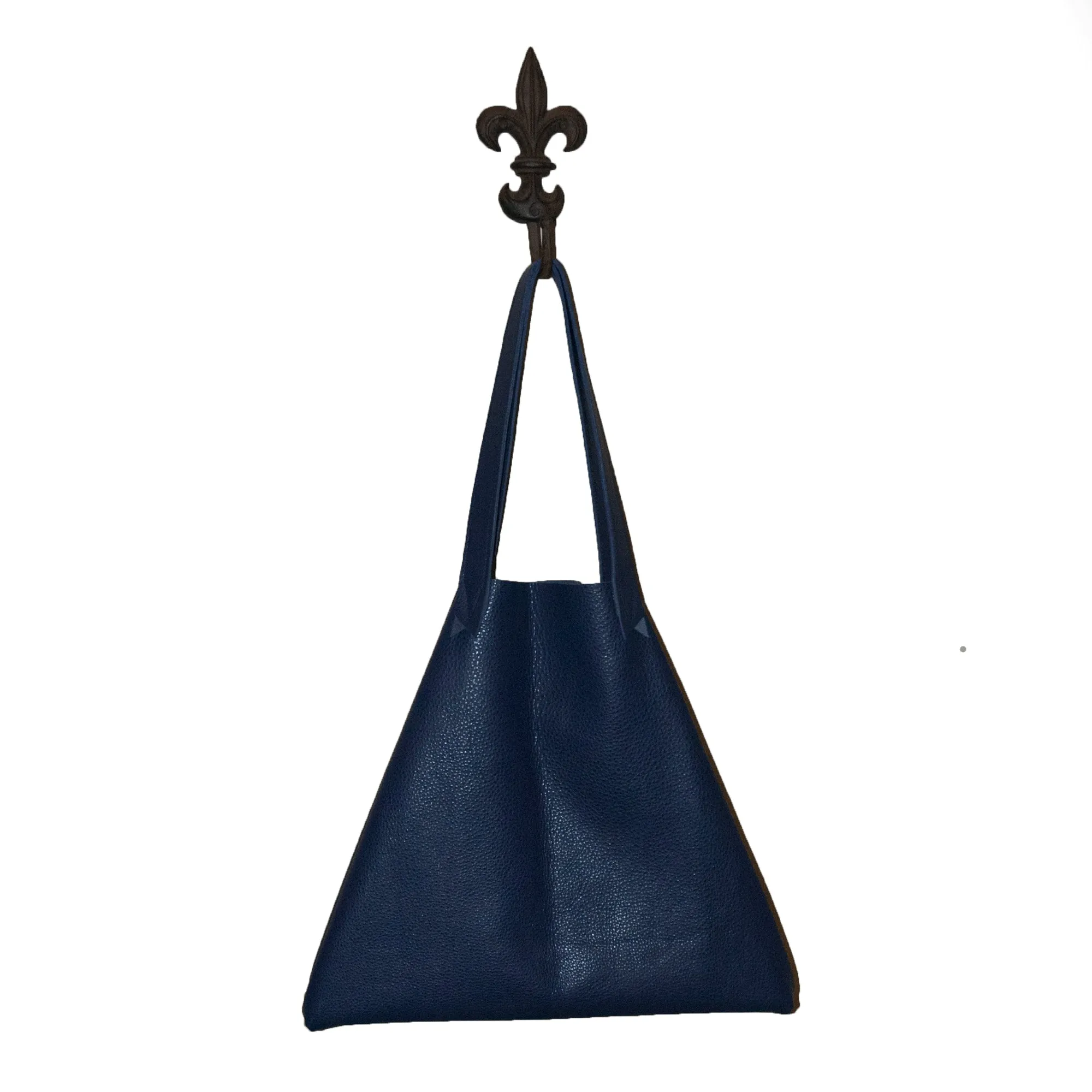 Leather Tote for Equestrians