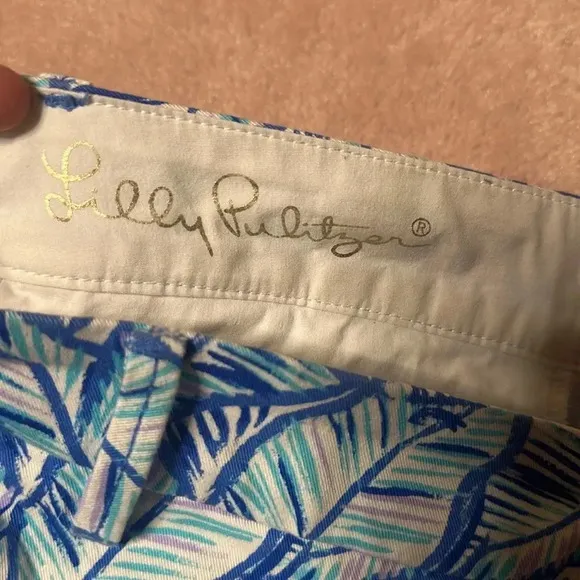 Lilly Pulitzer “The Jayne Stretch Short 7” Inseam”