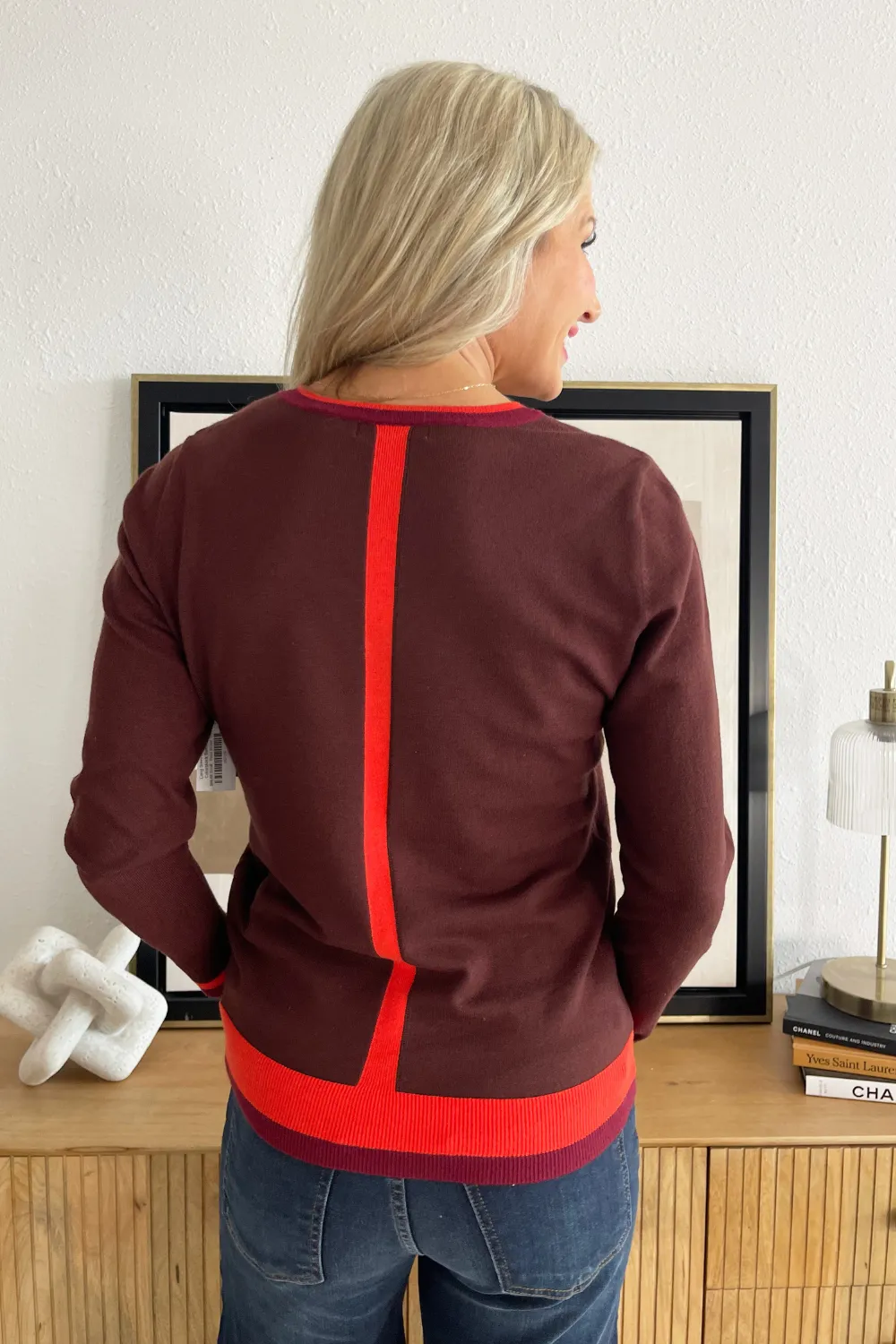 Long Sleeve V-Neck Colorblock Sweater
