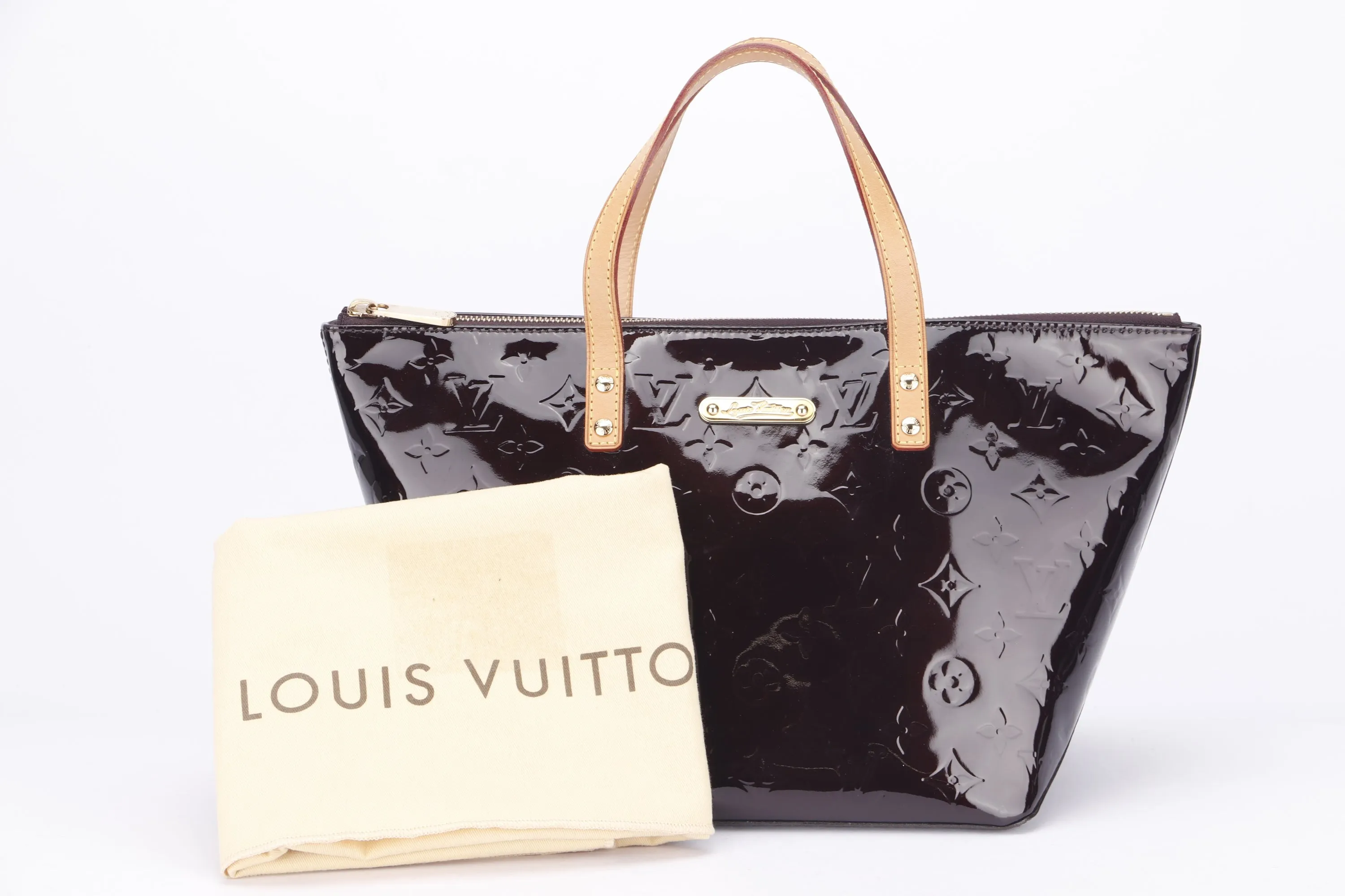 LOUIS VUITTON BELLEVUE TOTE BAG (FL0110), PM SIZE, AMARANTE MONOGRAM VERNIS, WITH DUST COVER