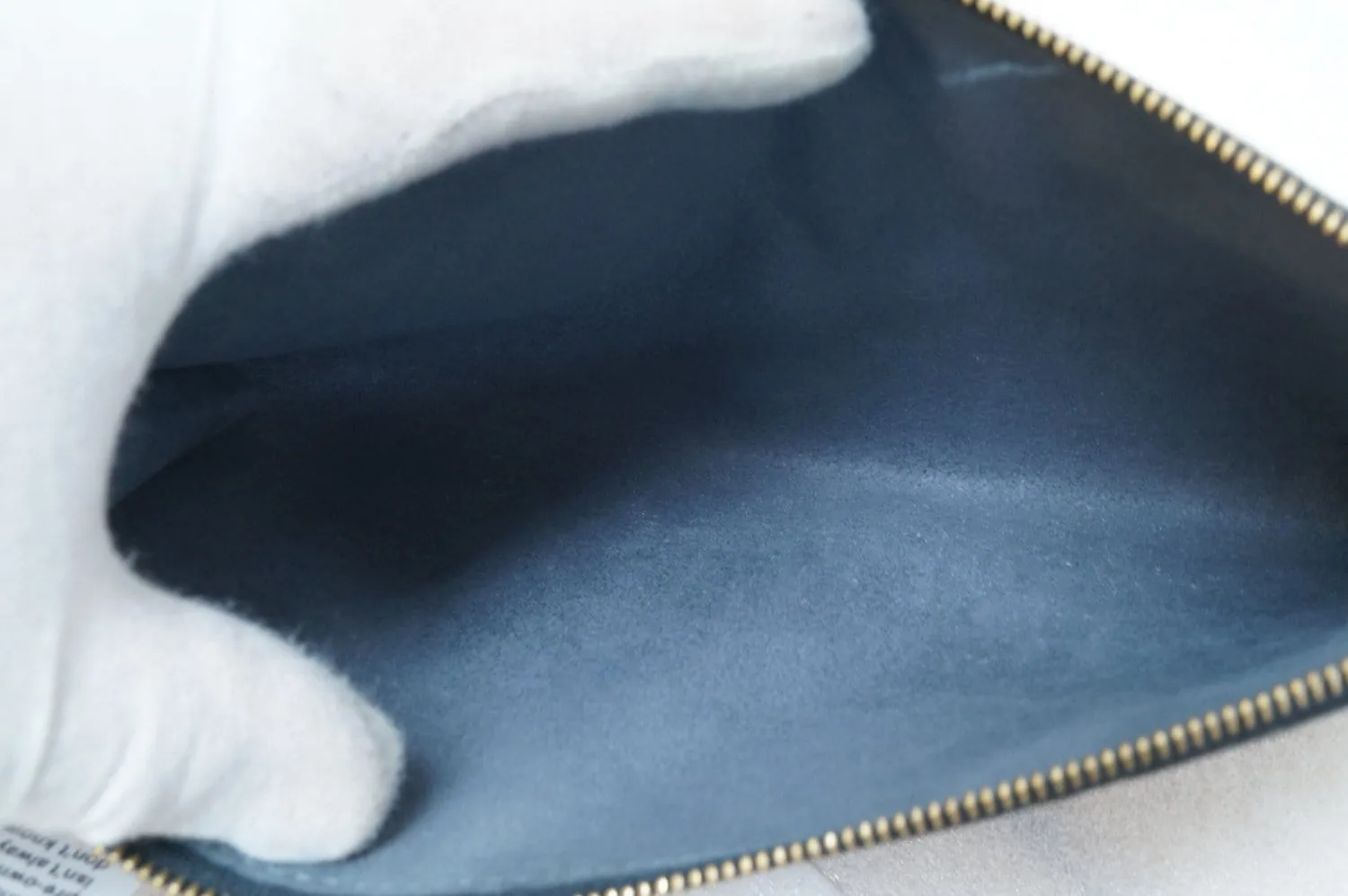 LOUIS VUITTON Epi Leather Black Pochette Accessoires Pouch