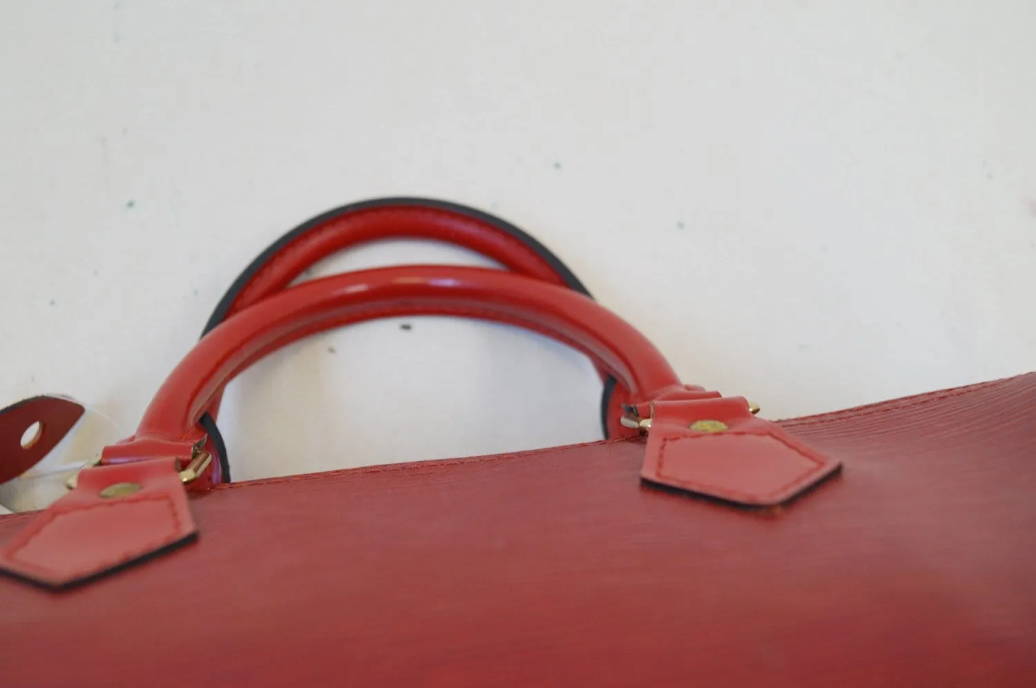 LOUIS VUITTON Epi Leather Red Speedy 30 Bag