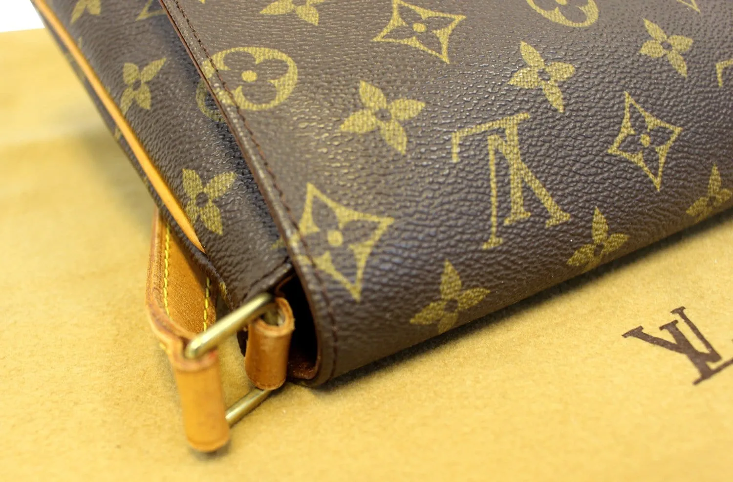 LOUIS VUITTON Monogram Canvas Musette Salsa Crossbody Bag
