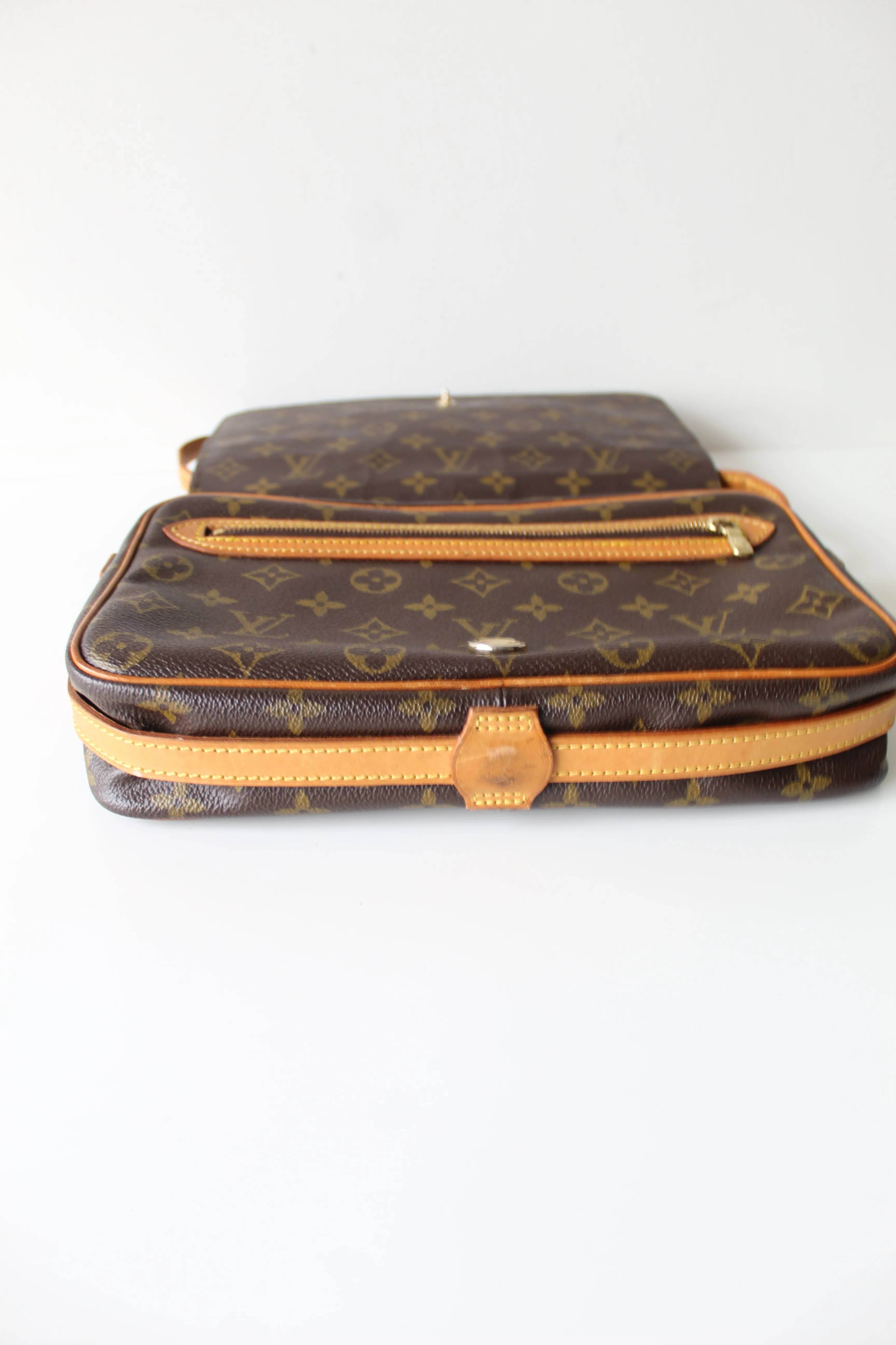 Louis Vuitton Saint Germaine