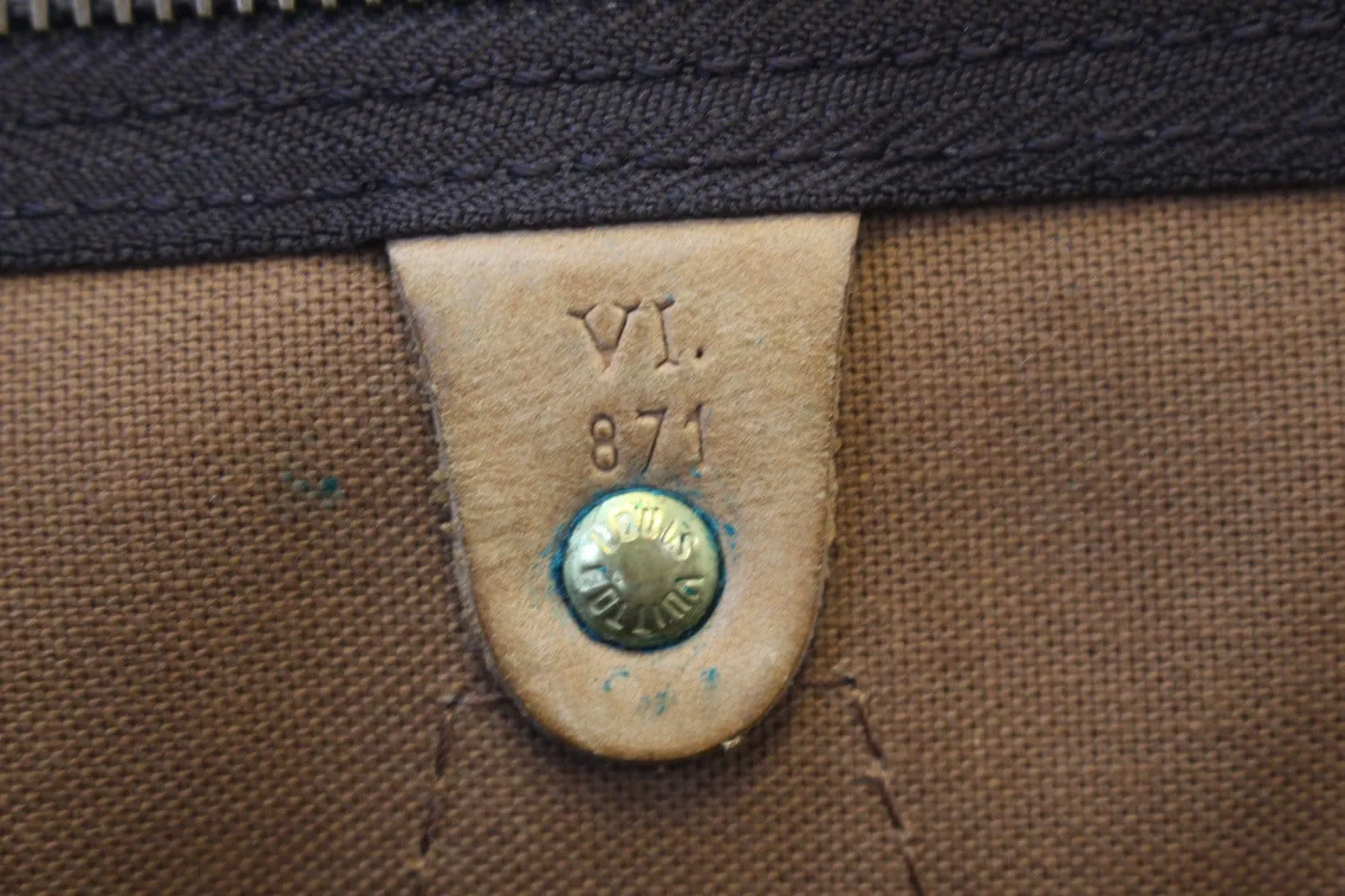 LOUIS VUITTON Speedy 40 Monogram Canvas Handbag