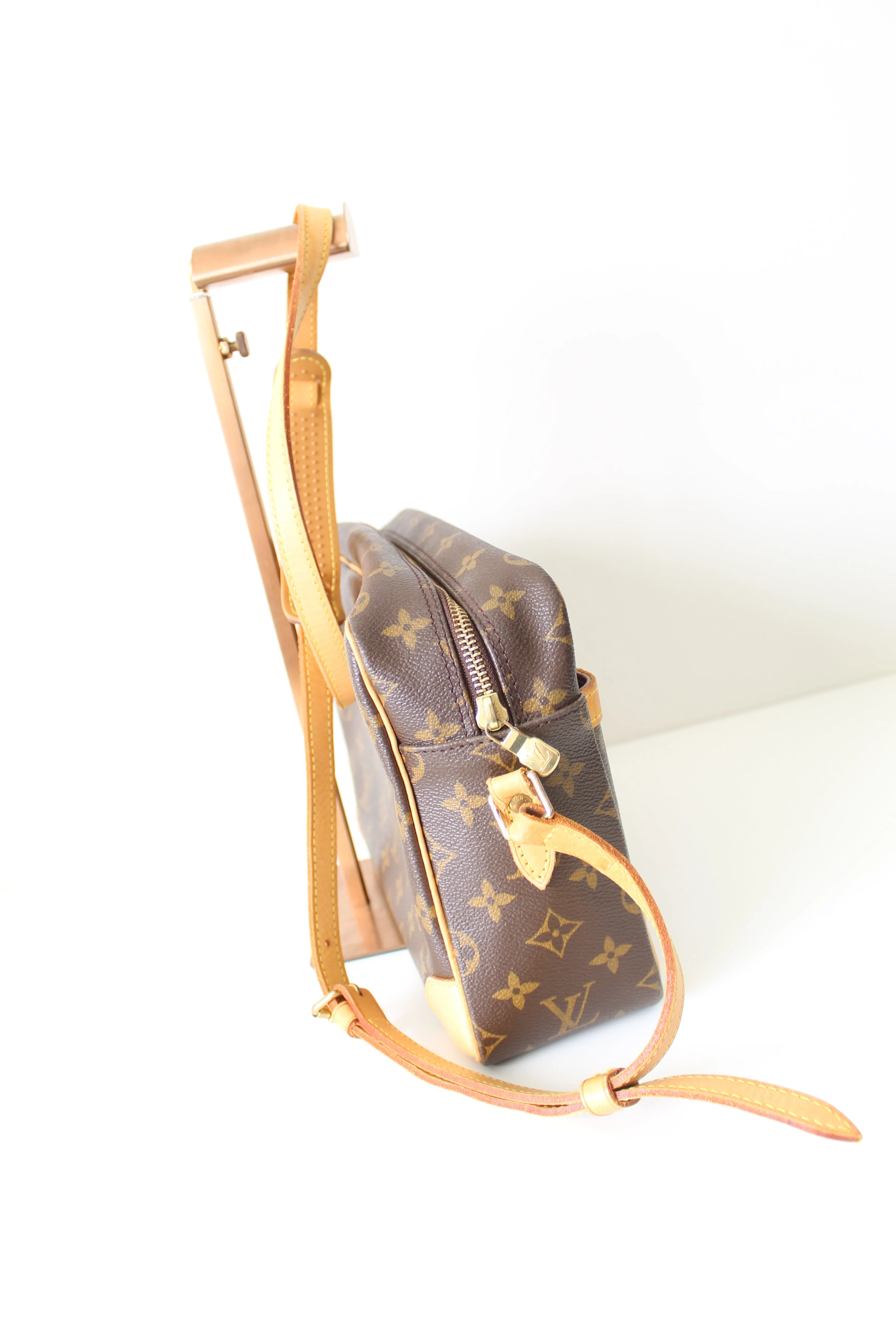 Louis Vuitton Trocadero 30