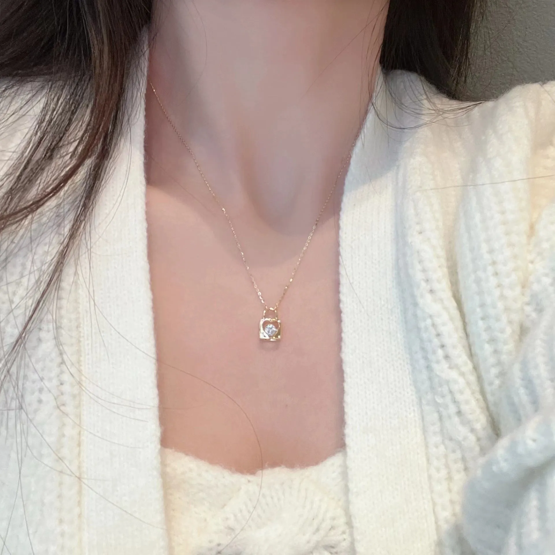 Love Lock Necklace (Solid Silver)