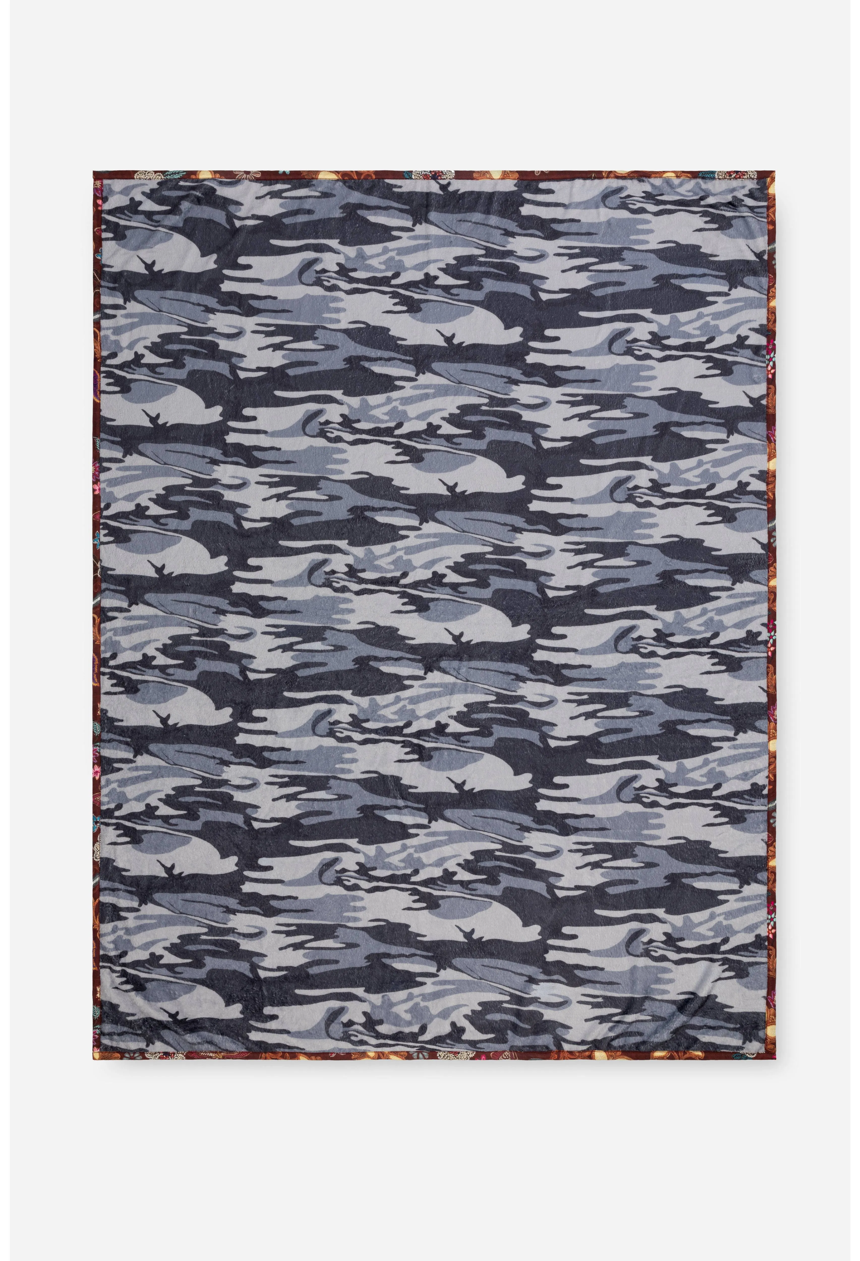 Love Travel Blanket