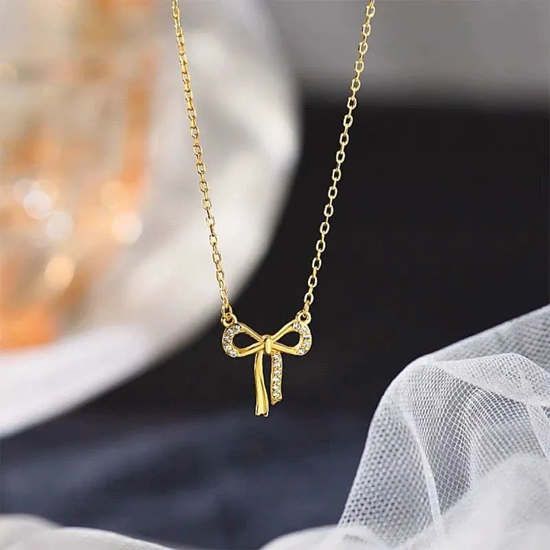 Lovely Bow Necklace in Gold (Solid Silver)