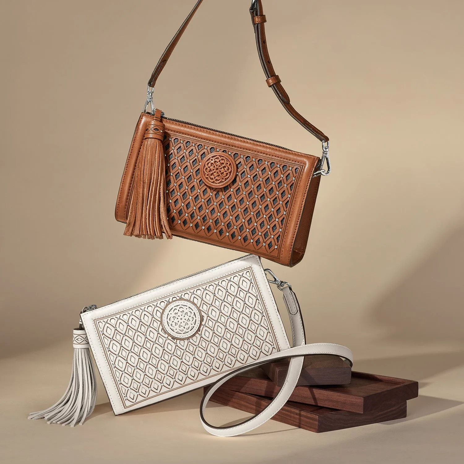 Michela Cross Body - H38518