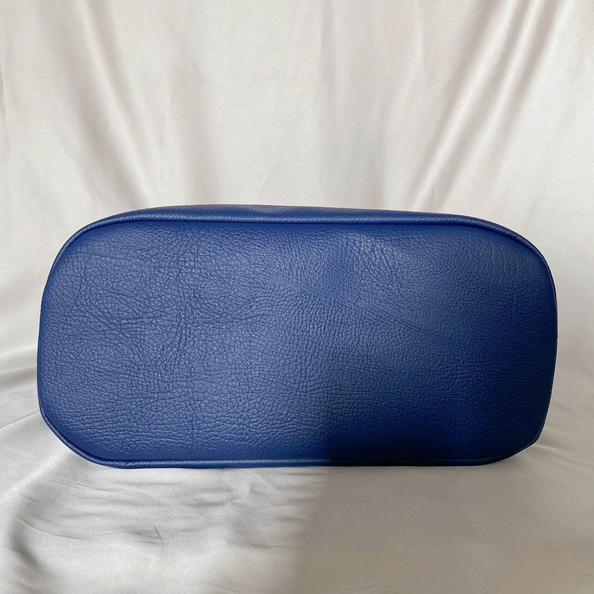 Mimosa Vegan Apple Leather Tote Bag | Navy
