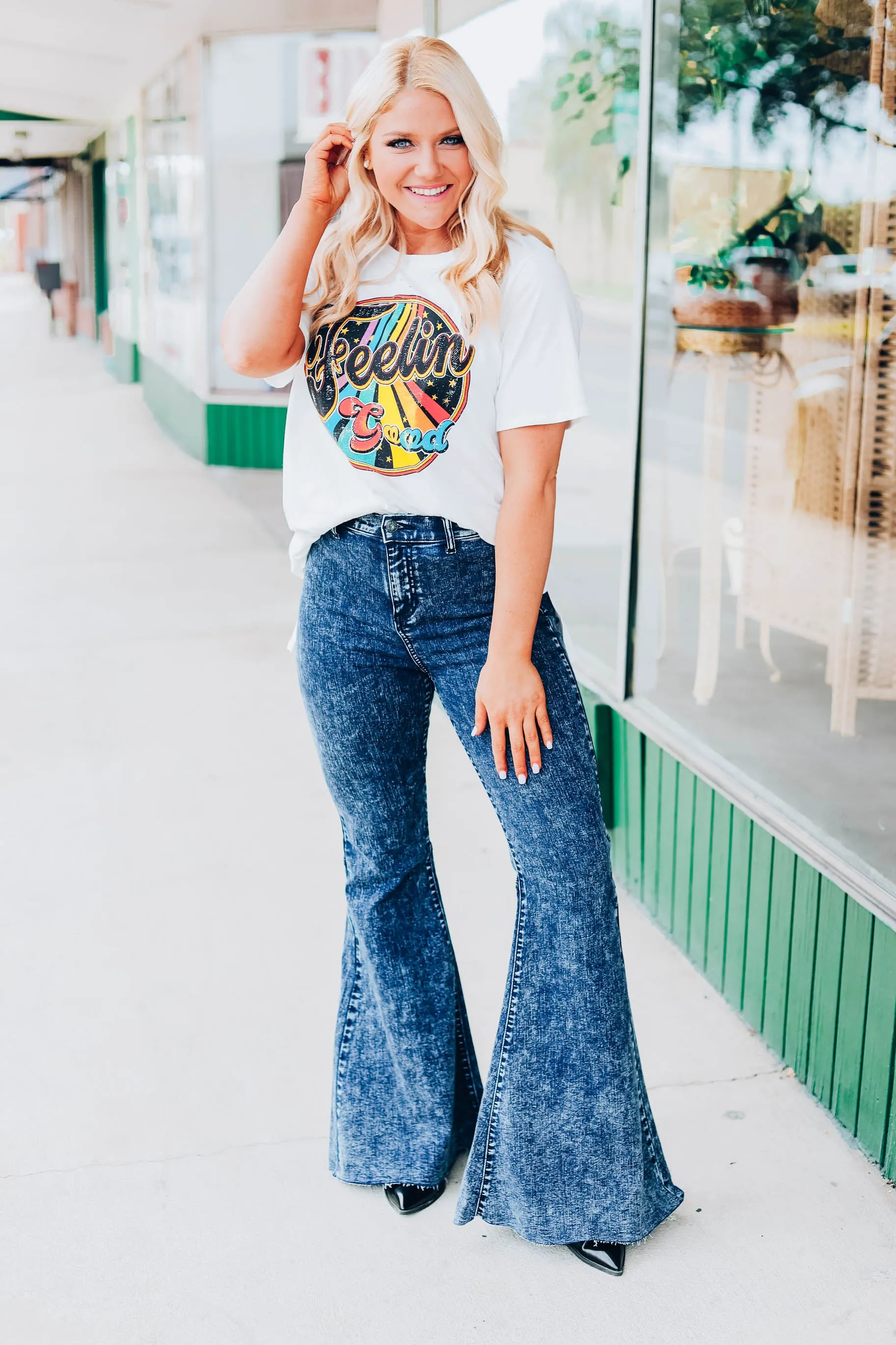Multi Color Feelin' Good Graphic Tee - White