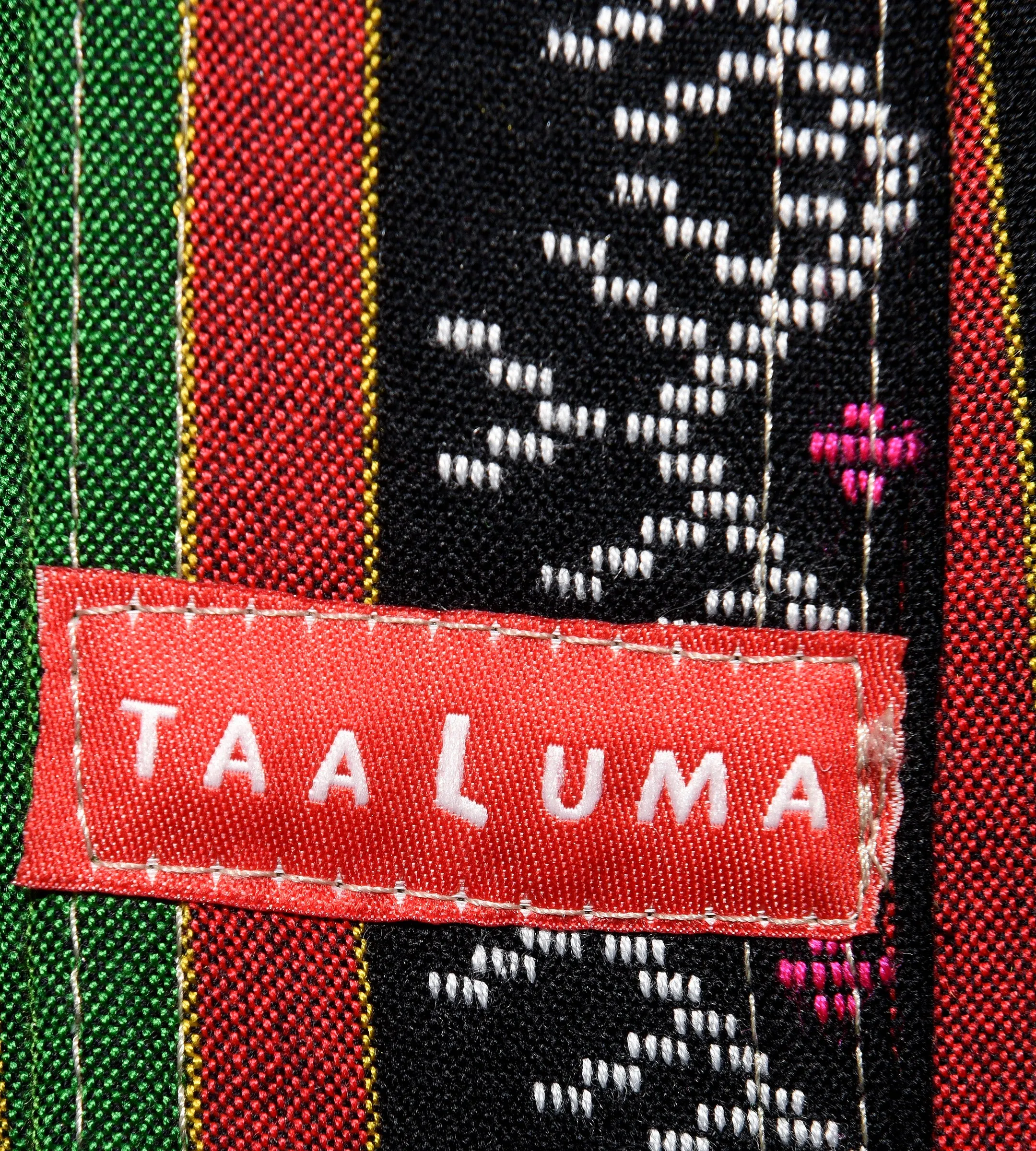 Myanmar Tote (by Simão Castro)