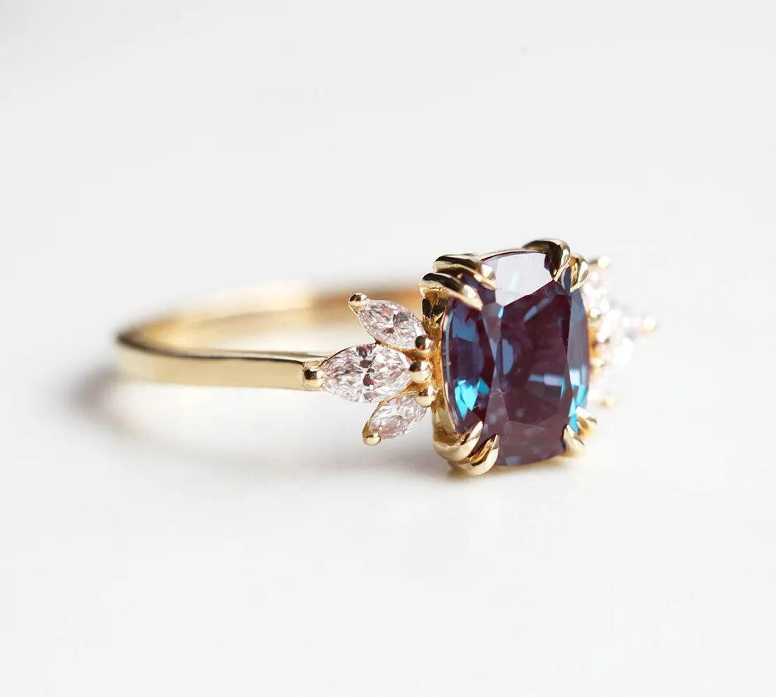 Nicola Alexandrite Ring With Diamonds