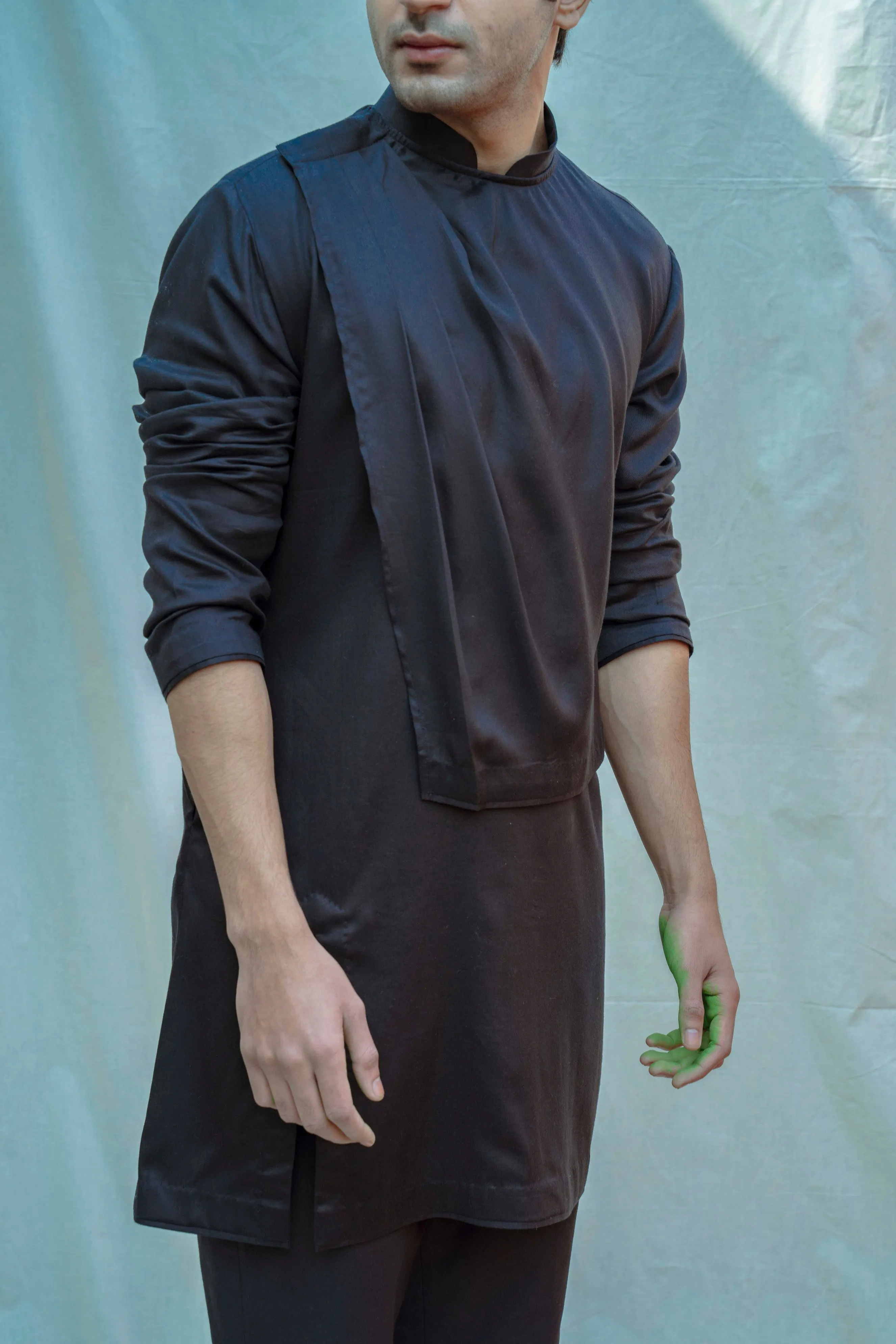 Overlapped Cowl Kurta In Black