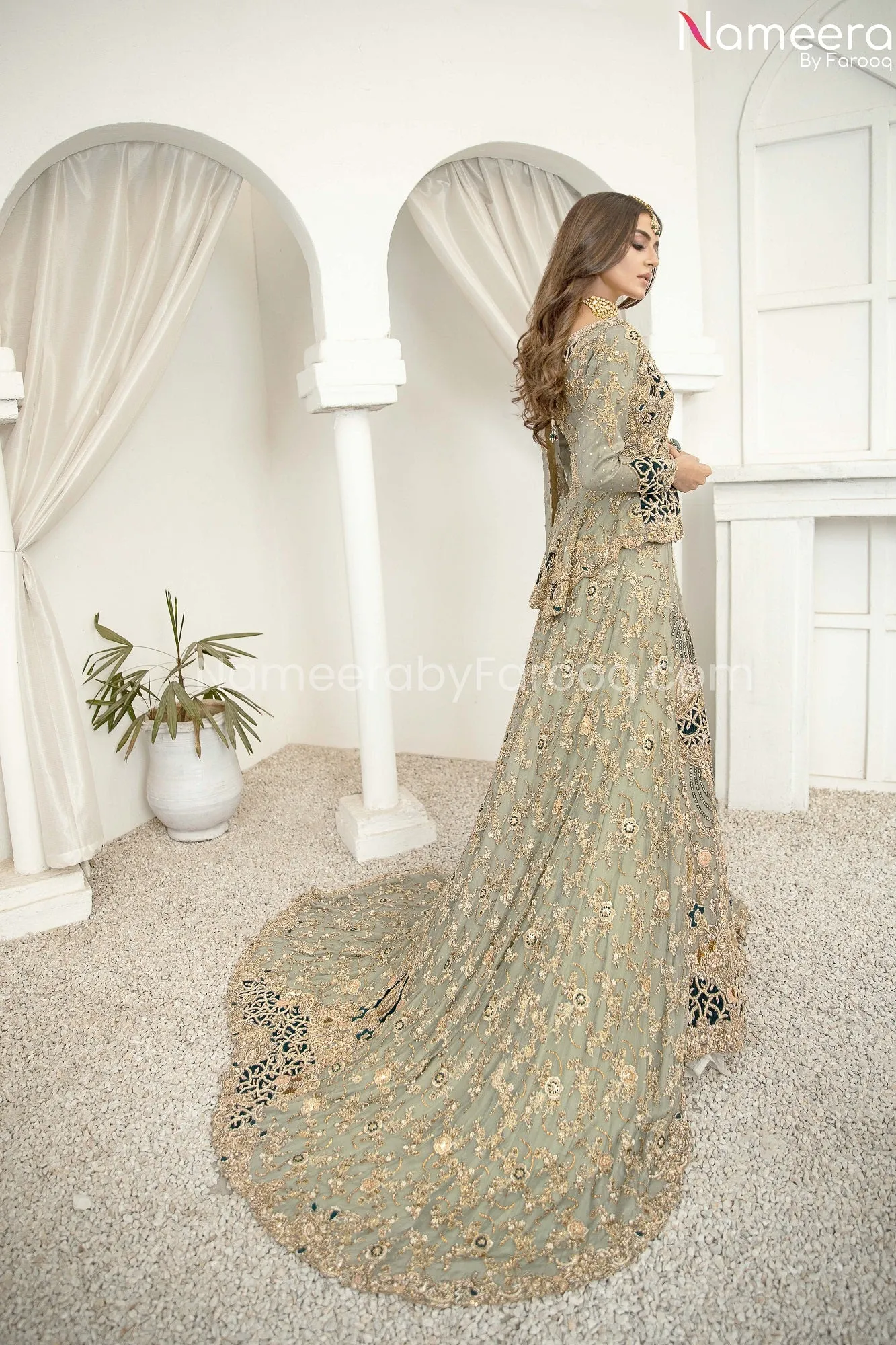 Pakistani Designer Lehenga for Bride Online #BR140