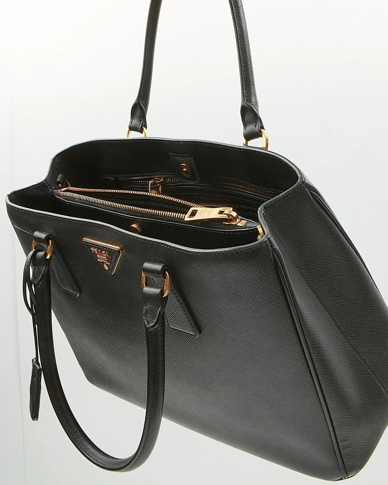 Prada Black Saffiano Leather Lux Tote Medium Bag
