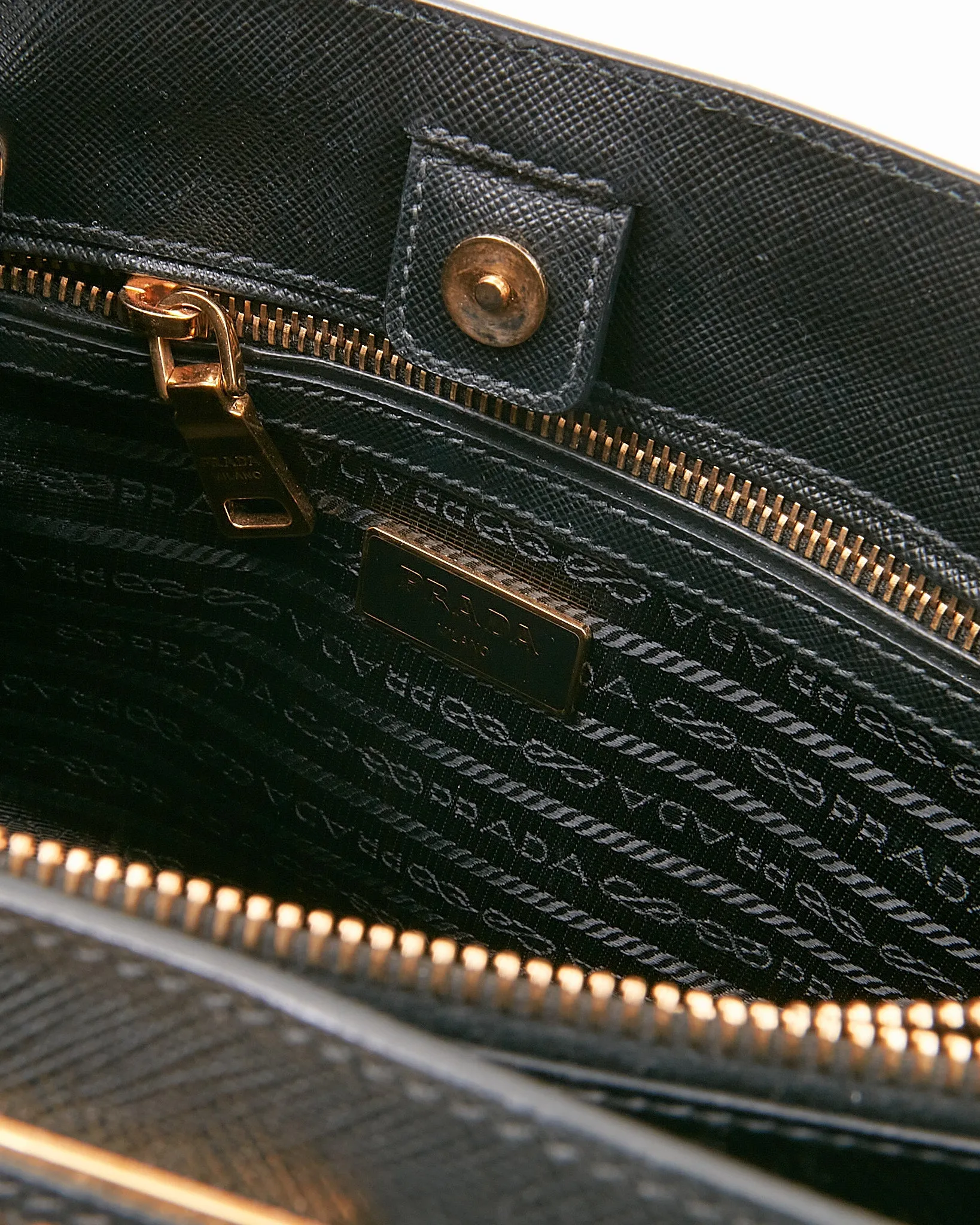 Prada Black Saffiano Leather Lux Tote Medium Bag