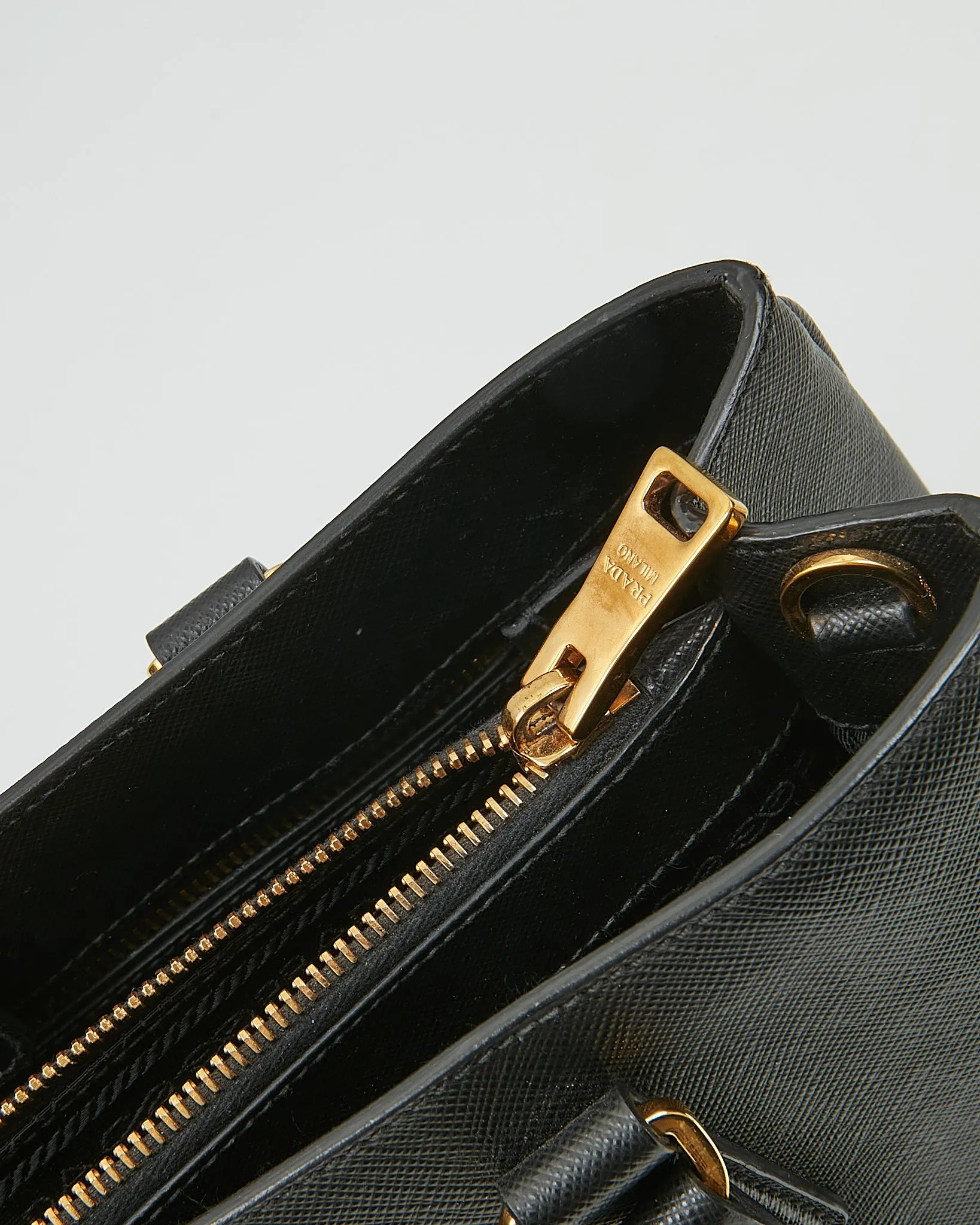Prada Black Saffiano Leather Lux Tote Medium Bag