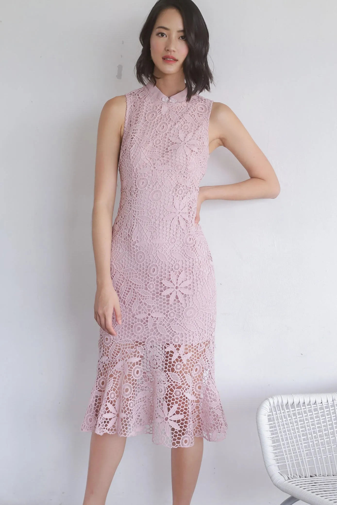 *Premium* TDC Greisy Crochet Removable Oriental Collar Dress In Blush