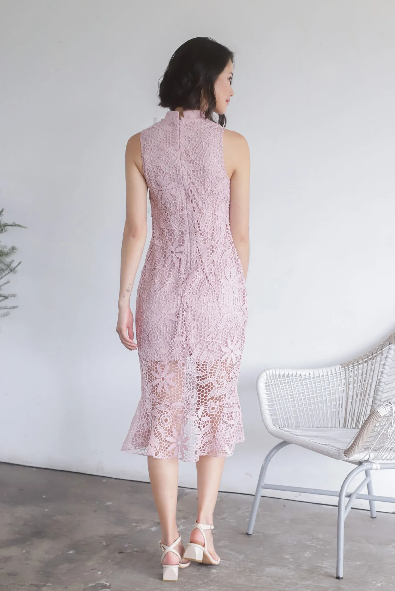 *Premium* TDC Greisy Crochet Removable Oriental Collar Dress In Blush