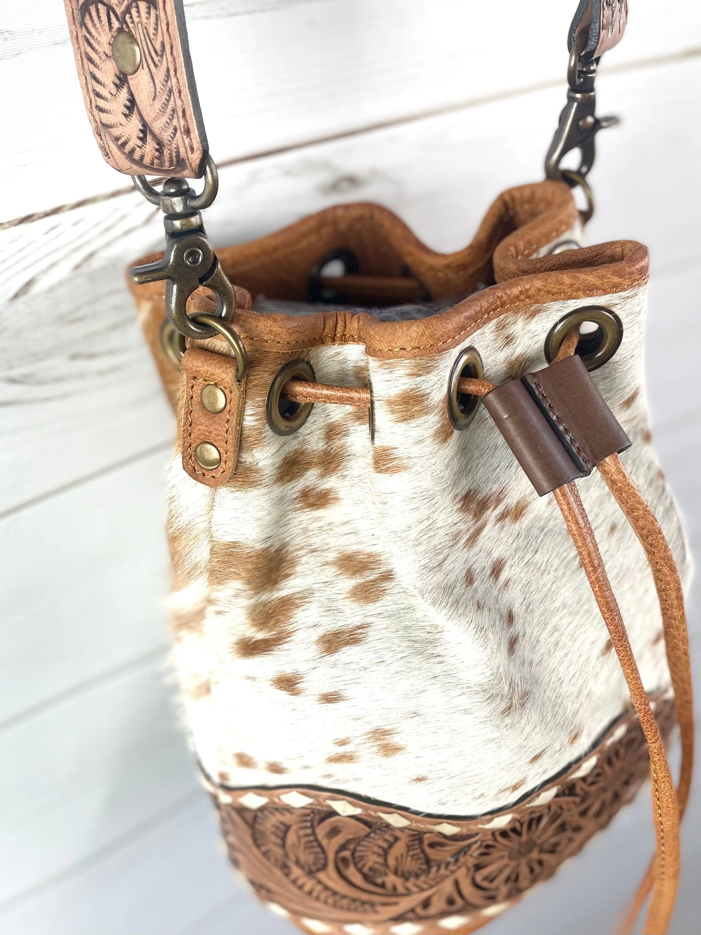 Ranchers Hide & Leather Tooled Band Bucket Handbag