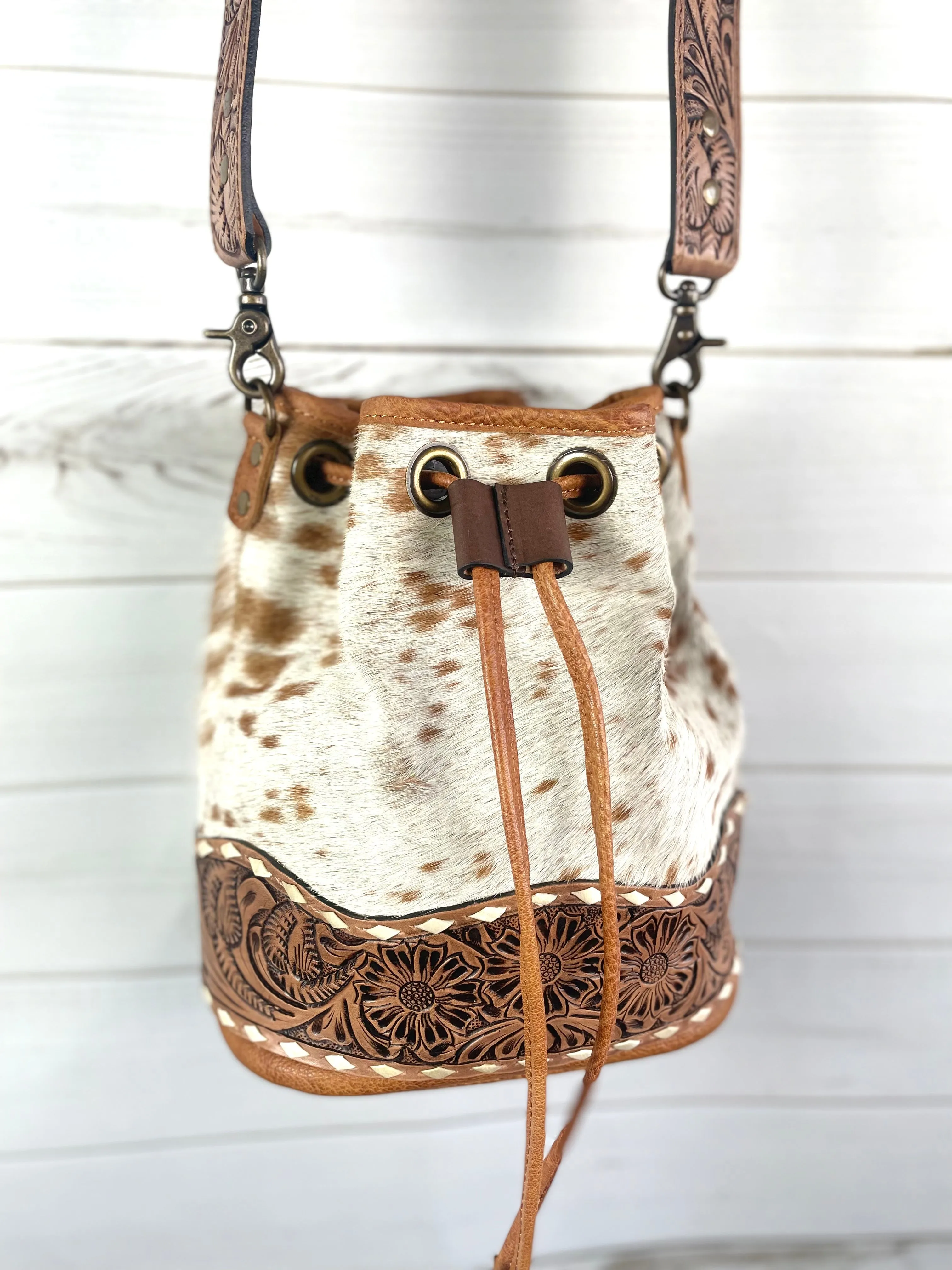 Ranchers Hide & Leather Tooled Band Bucket Handbag