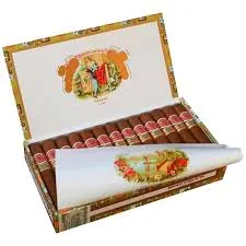 Romeo y Julieta Short Churchill