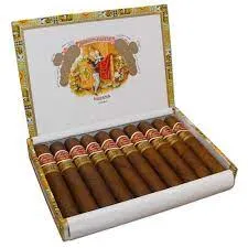 Romeo y Julieta Short Churchill