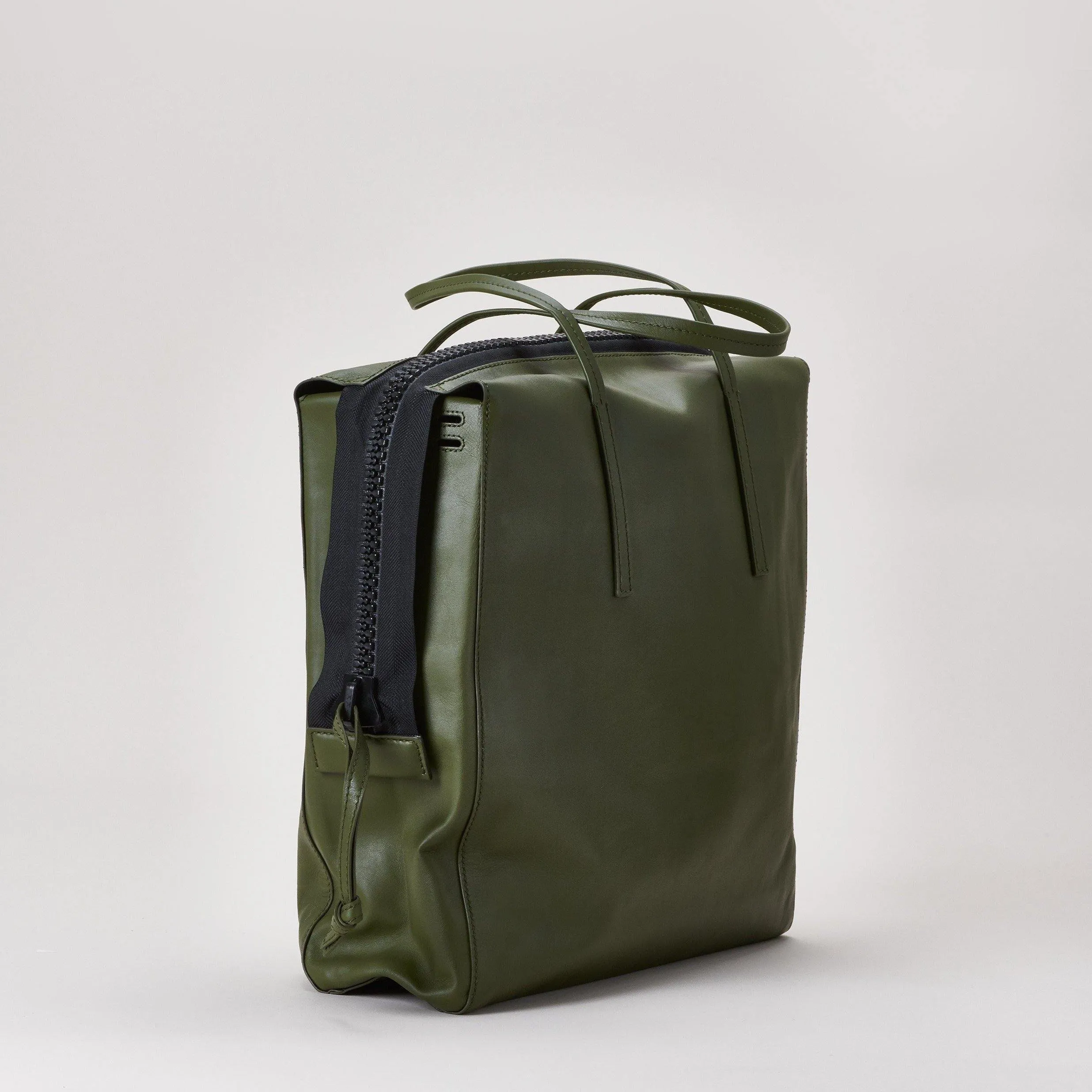 Sidekick - Olive Black
