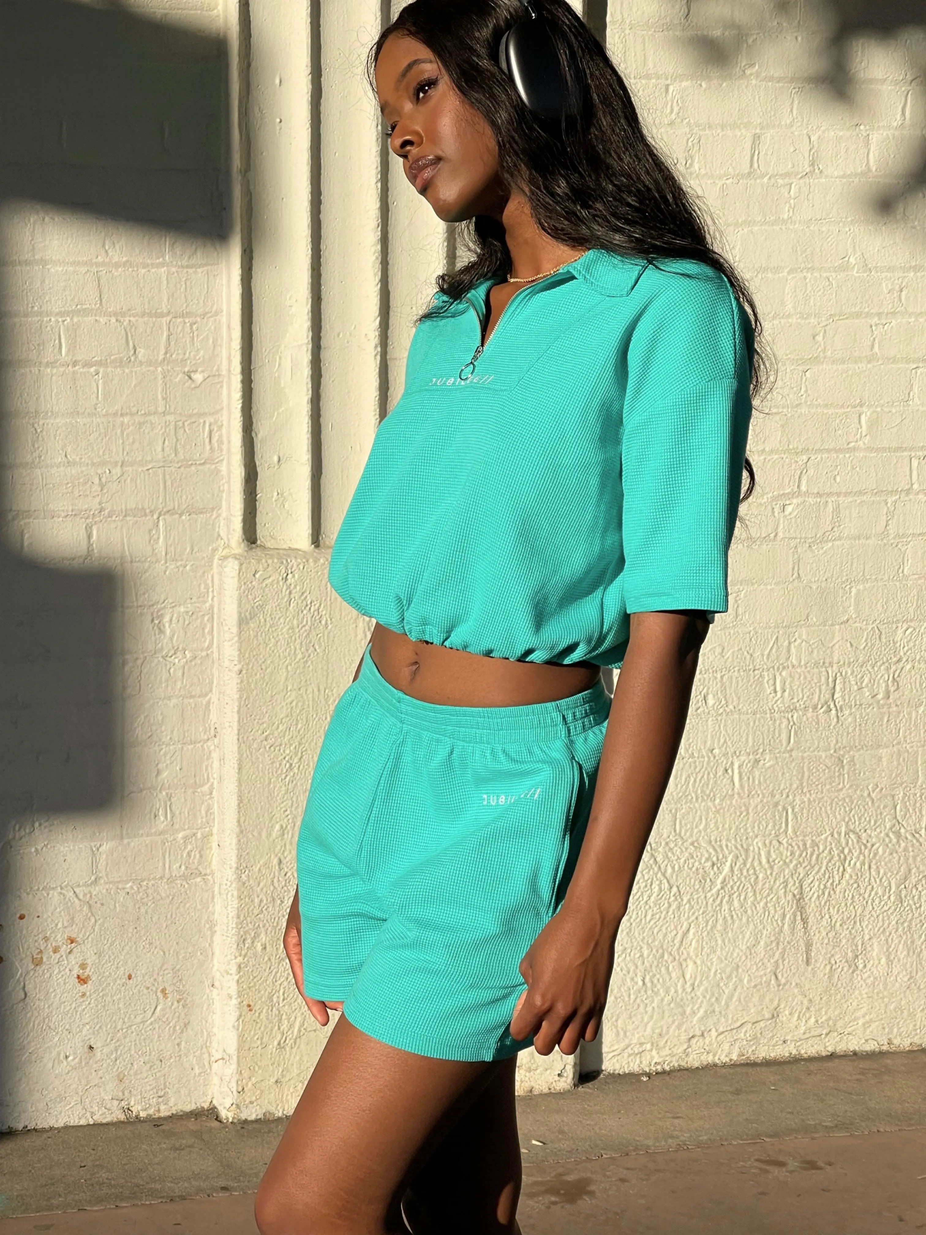Sustainable Micro Waffle Zip-up Collar Top
