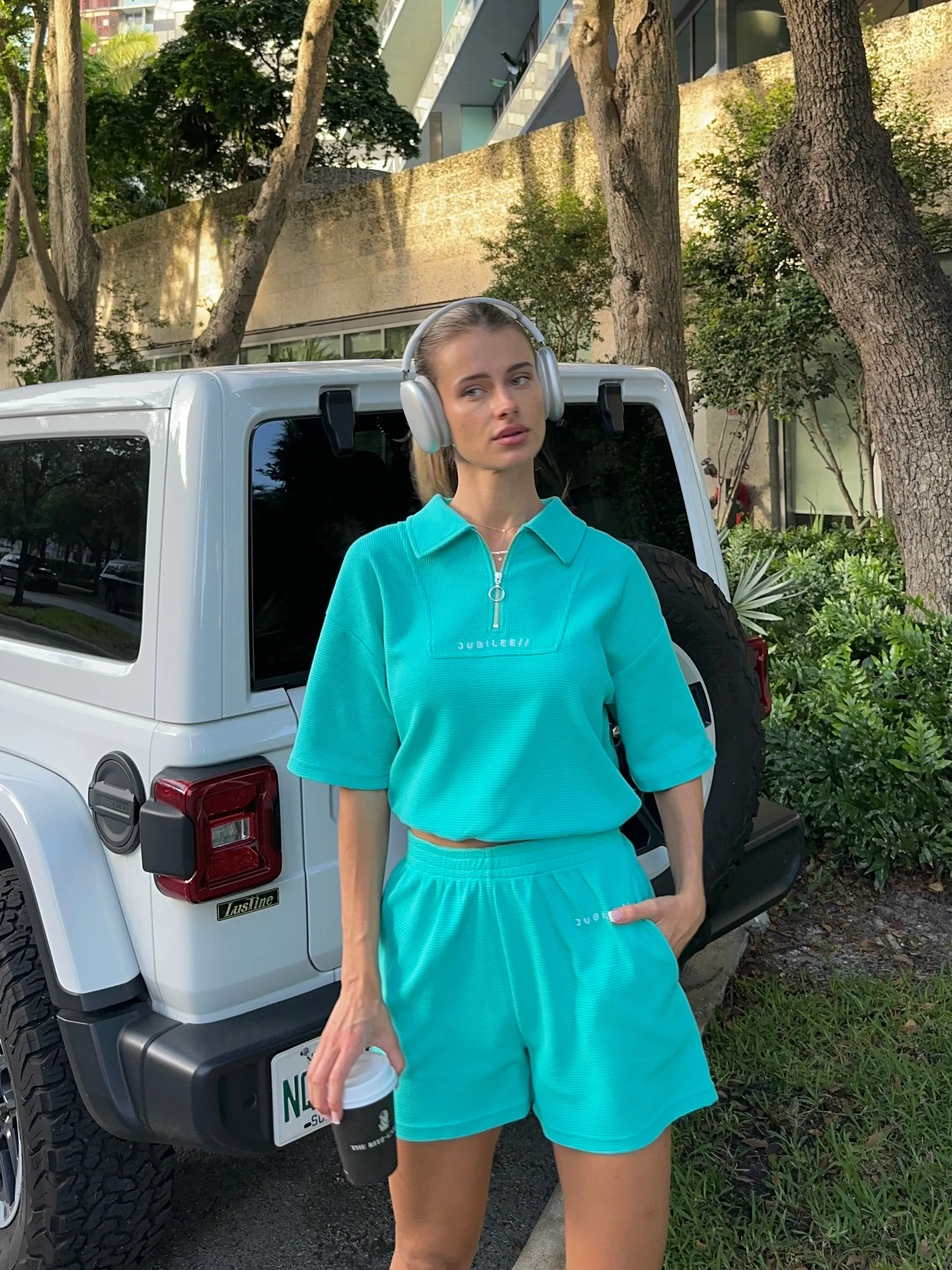 Sustainable Micro Waffle Zip-up Collar Top
