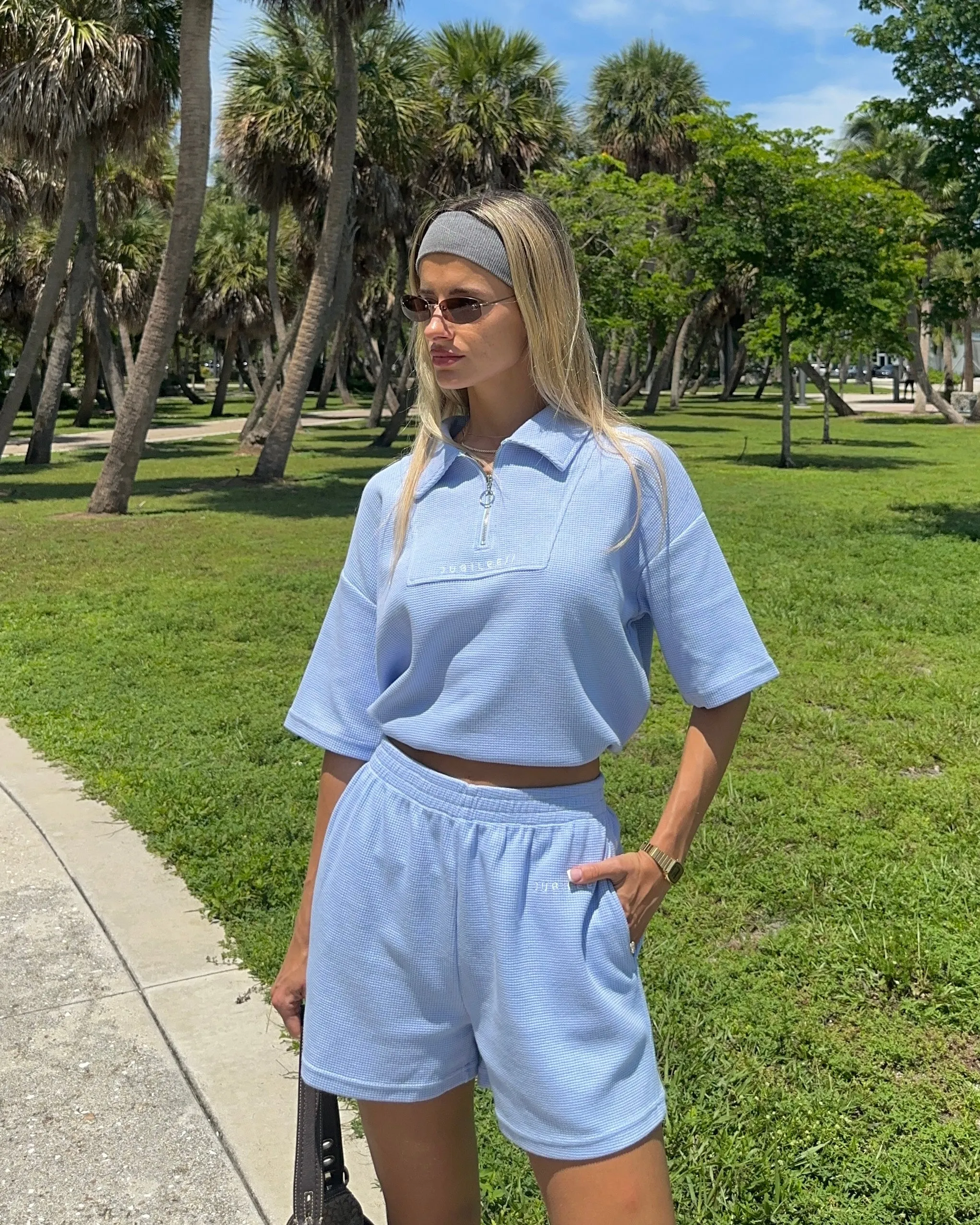 Sustainable Micro Waffle Zip-up Collar Top