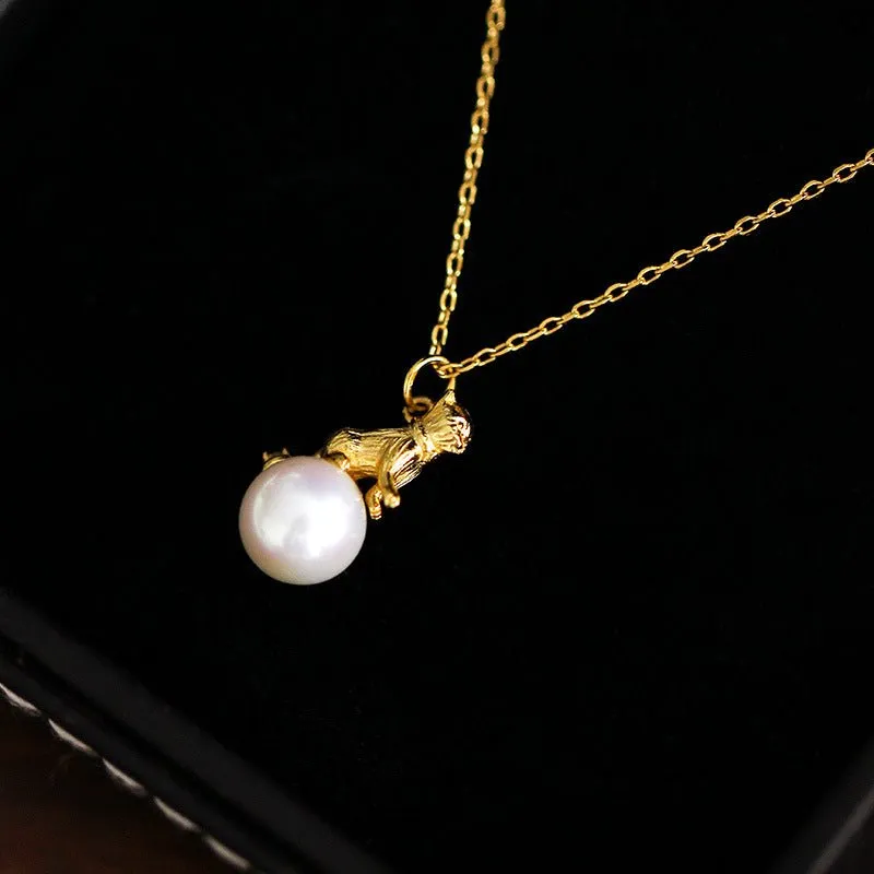 The Cat Necklace (Solid Silver)