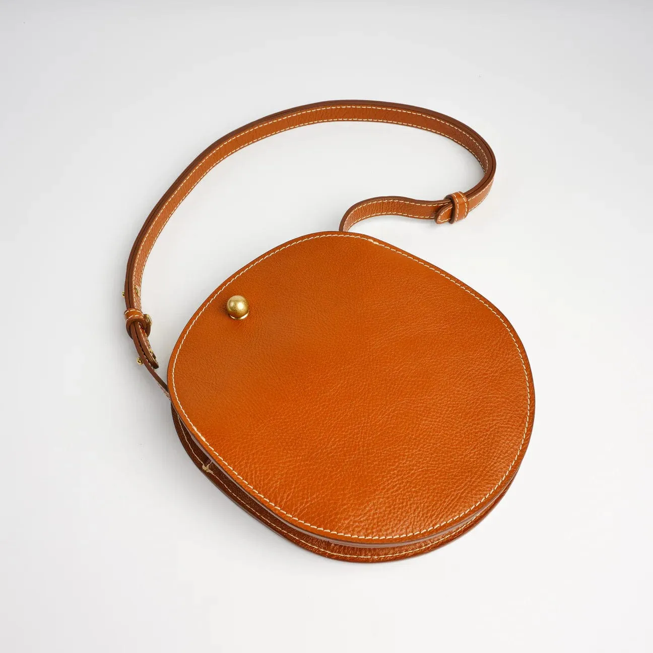 The Eggi in Leather Brown