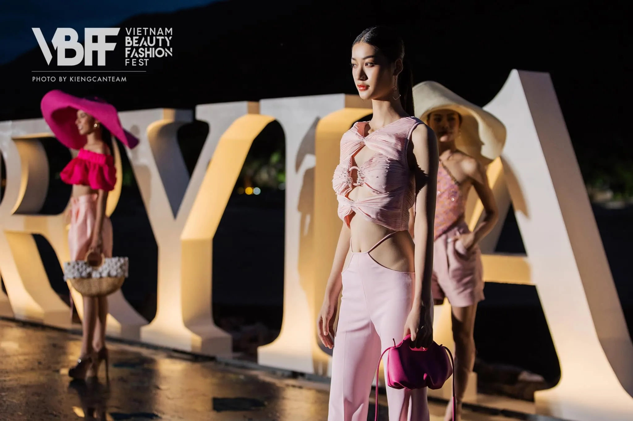 TÚI XÁCH Flower Mini màu Cam đỏ gạch