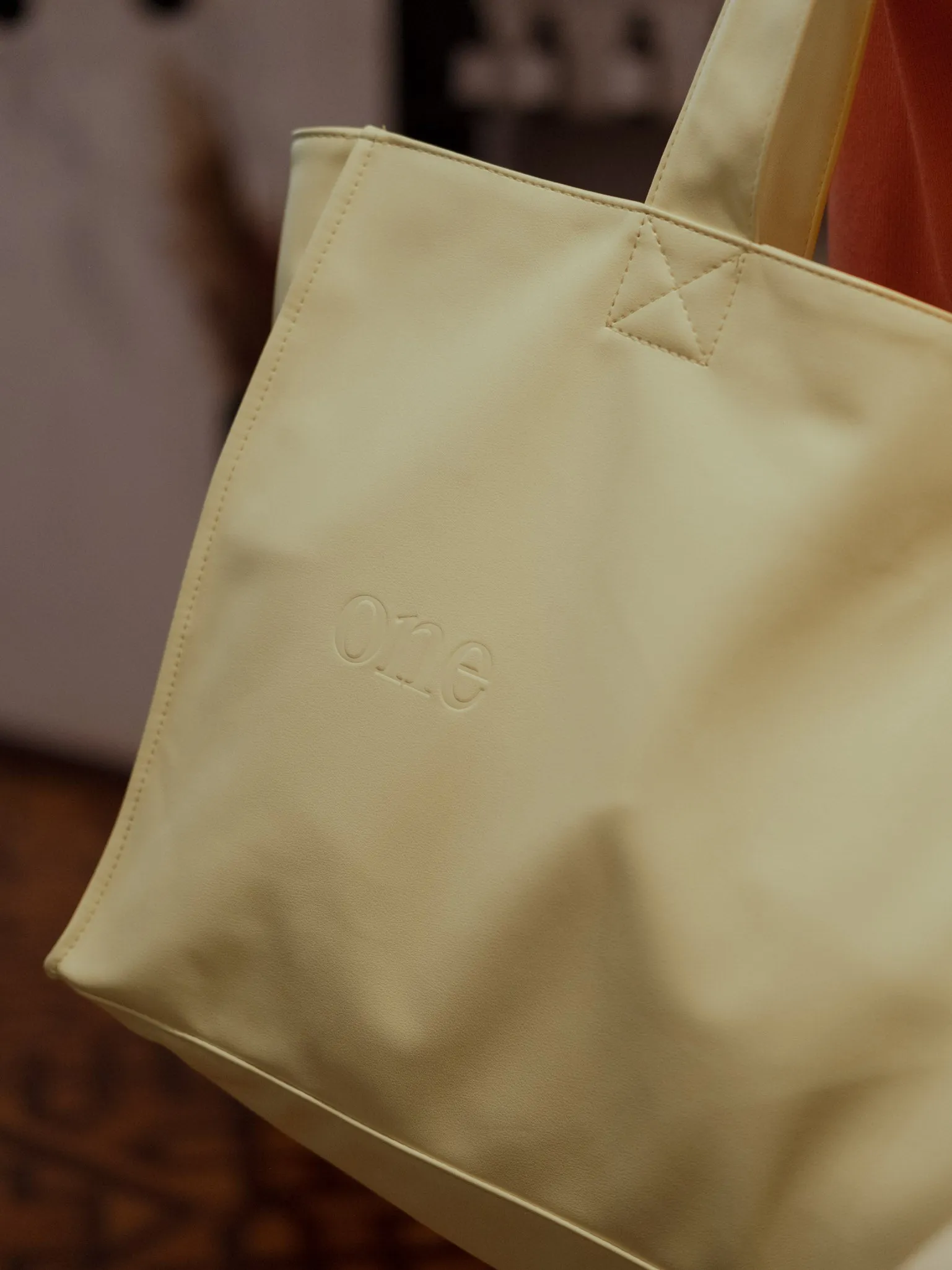 VEGAN LEATHER TOTE BAG - PANACOTTA