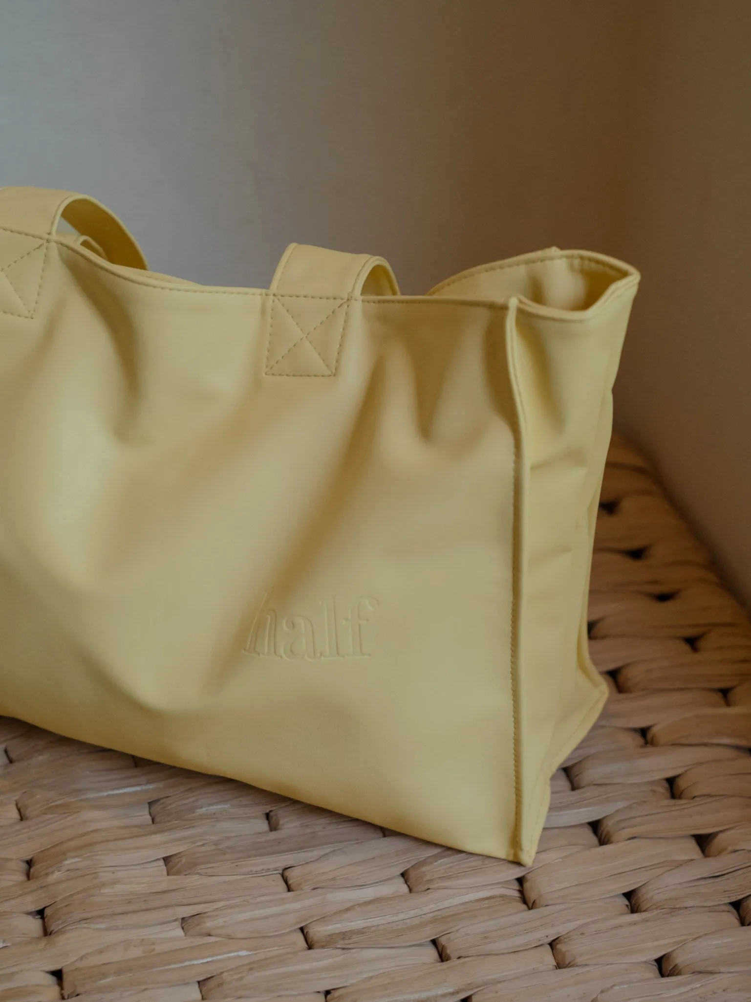 VEGAN LEATHER TOTE BAG - PANACOTTA