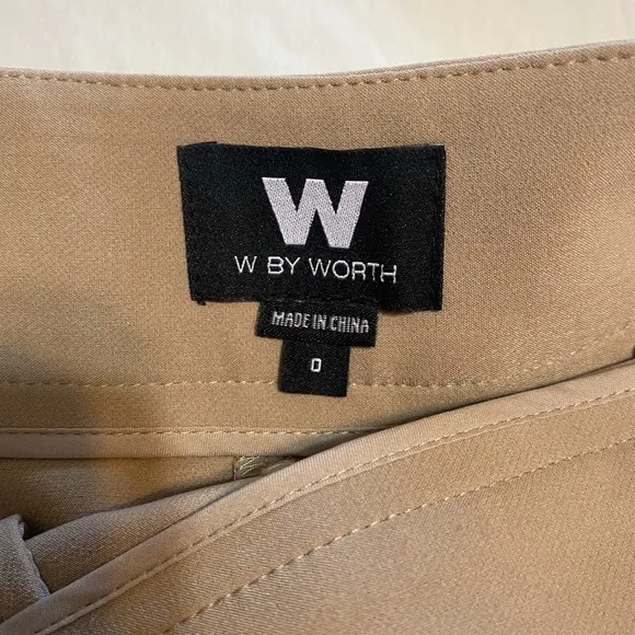 “W BY WORTH” Suiting Liya Shorts