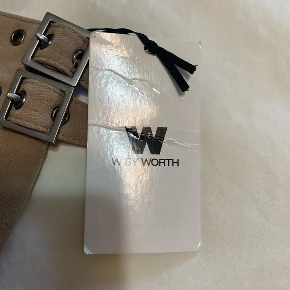 “W BY WORTH” Suiting Liya Shorts