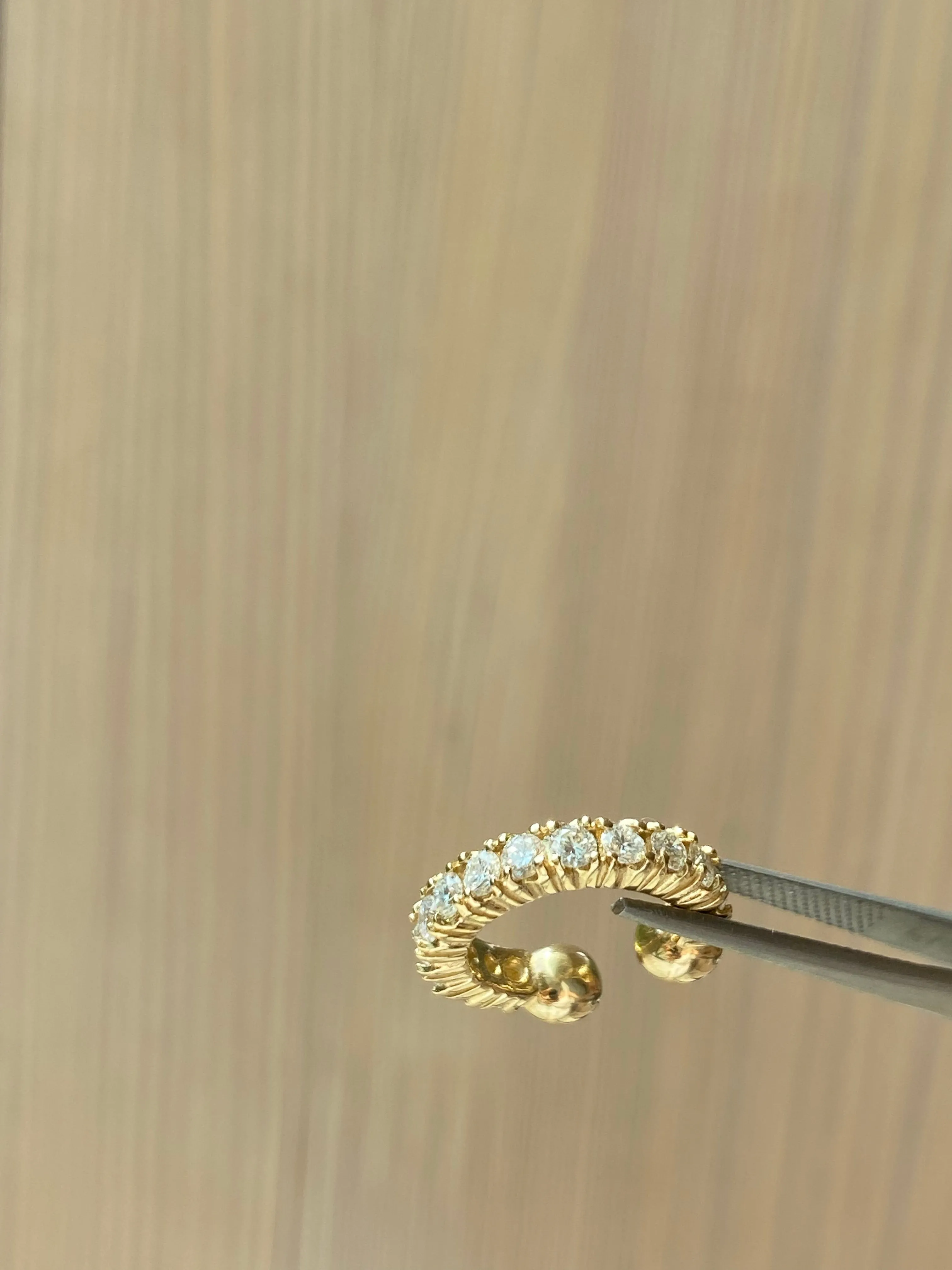 White Diamond Gemstone Ear Cuff (17mm)
